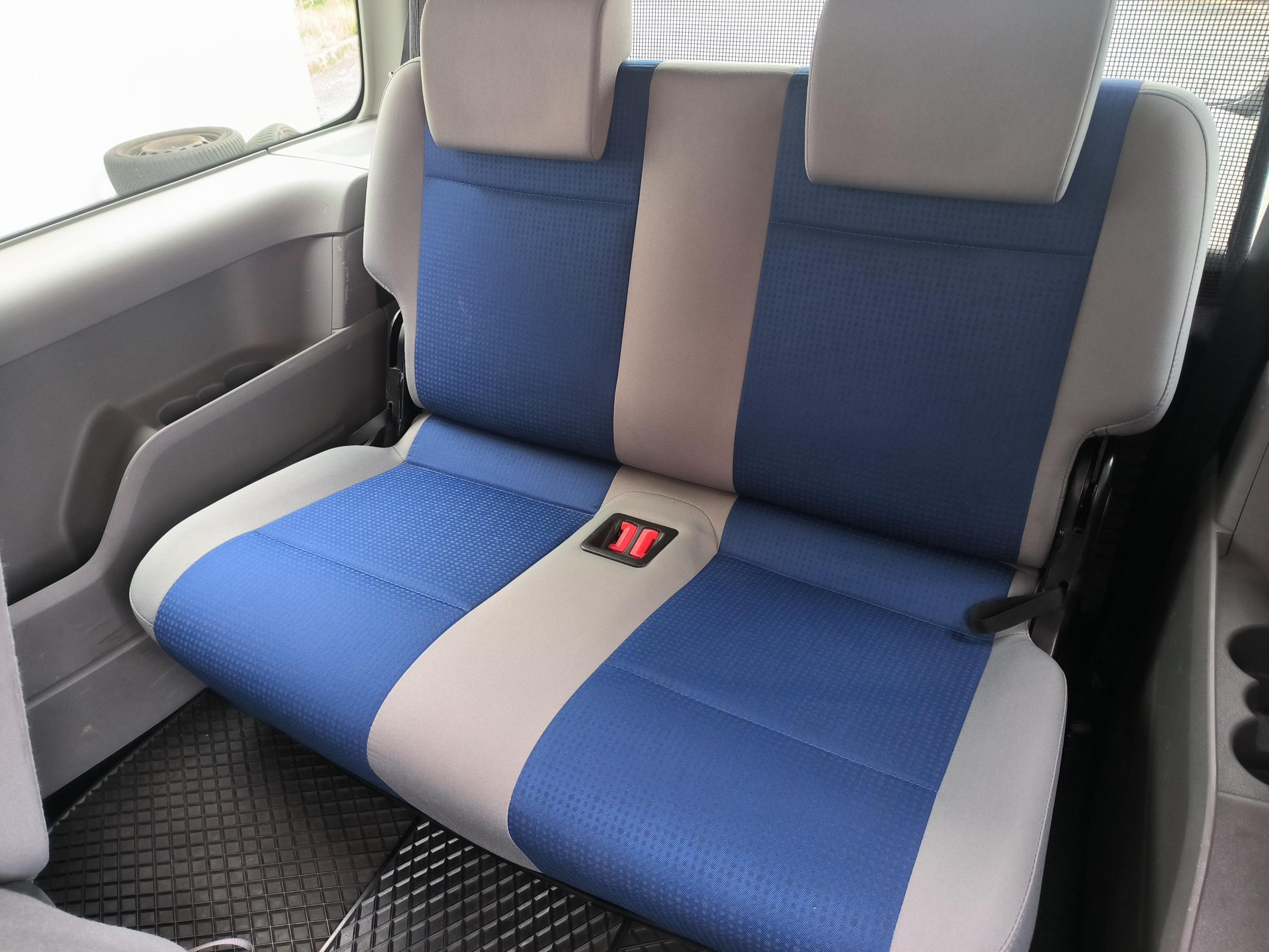 Volkswagen Caddy, 2008 - pohled č. 11