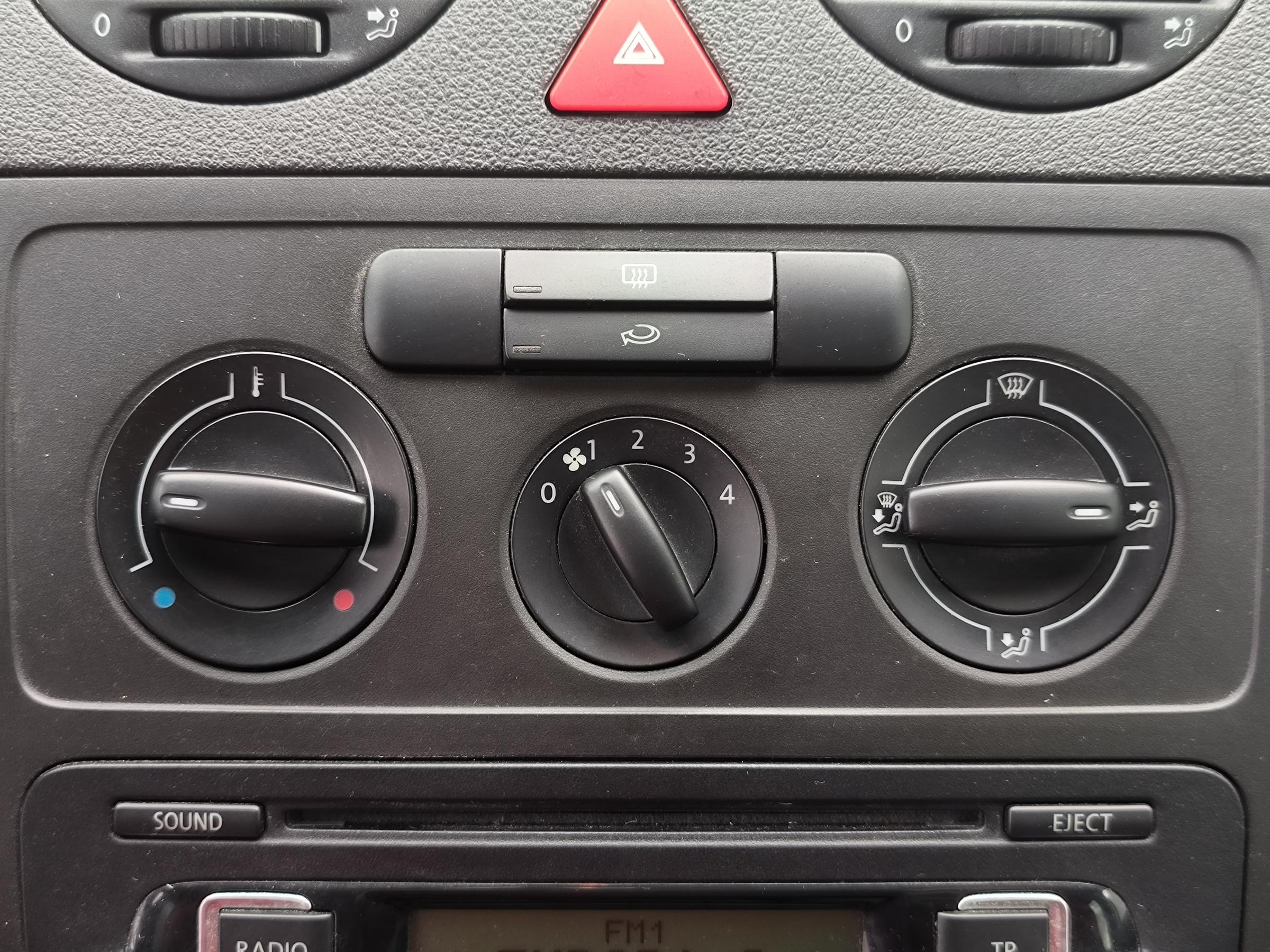 Volkswagen Caddy, 2008 - pohled č. 14