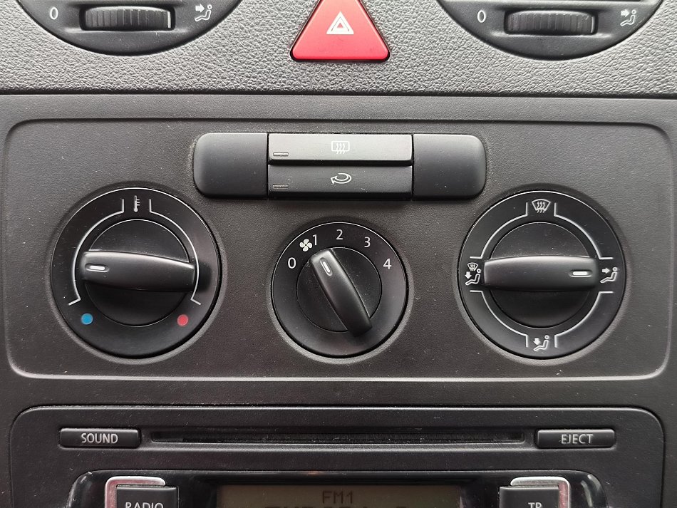 Volkswagen Caddy 1.6i Life MAXi 7míst