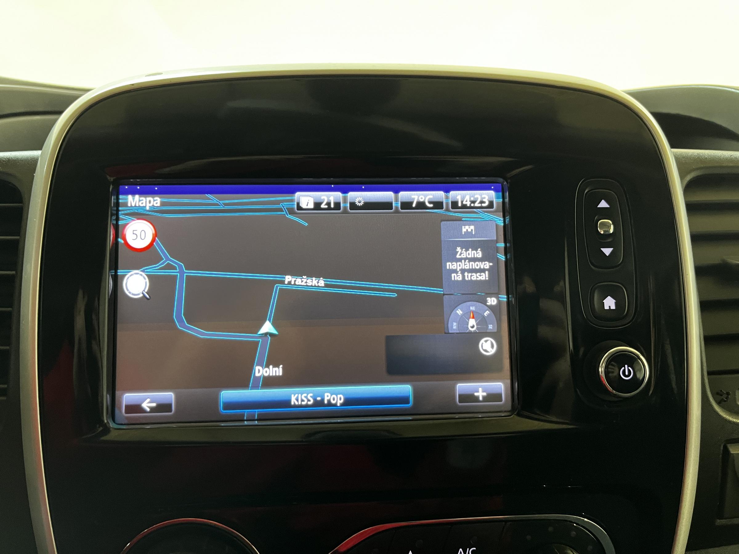 Renault Trafic, 2018 - pohled č. 12