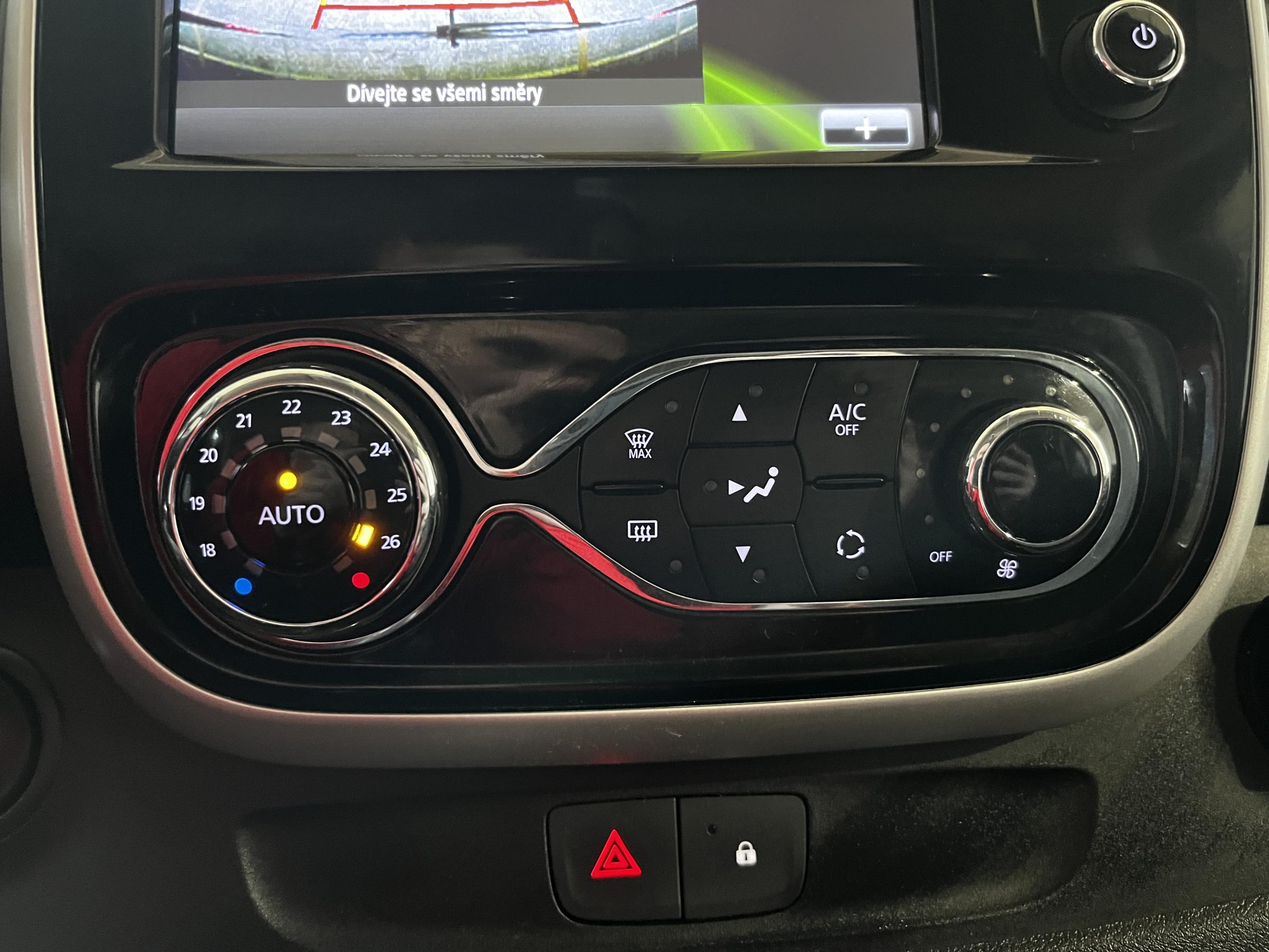 Renault Trafic, 2018 - pohled č. 16