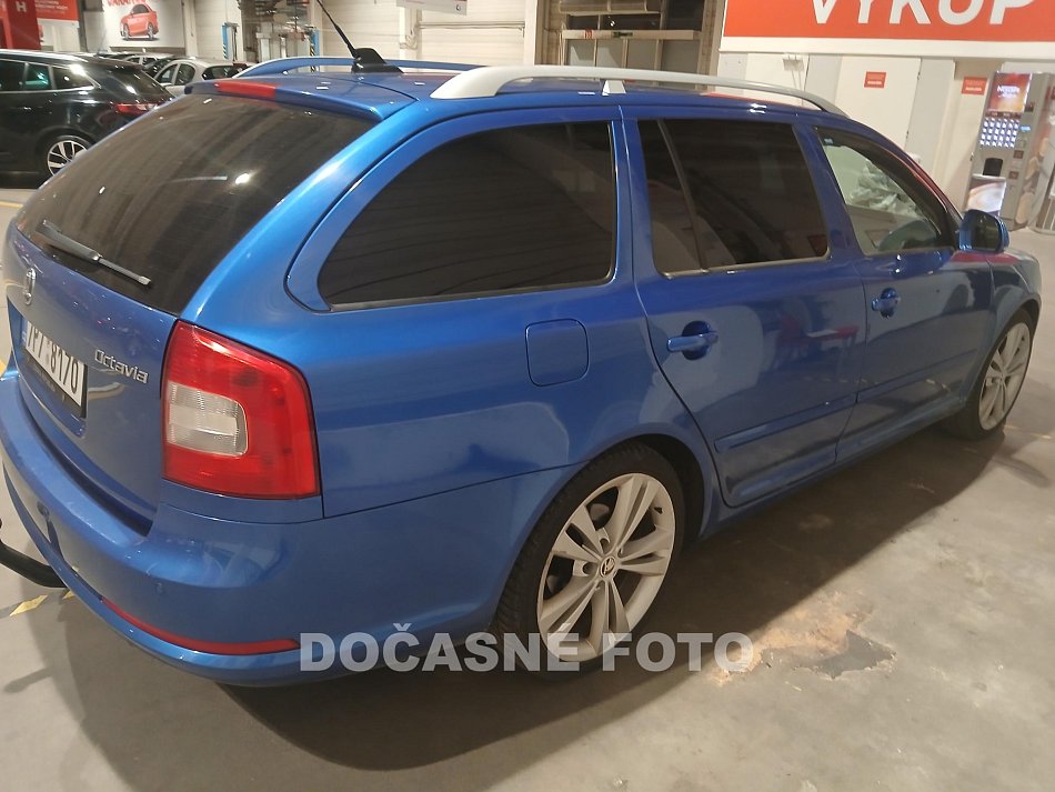 Škoda Octavia II 2.0. 