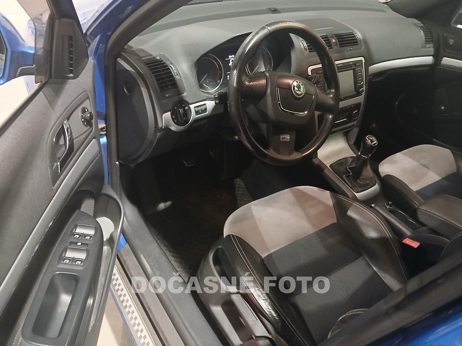 Škoda Octavia II 2.0. 