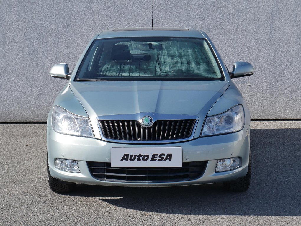 Škoda Octavia II 1.8 TSi Elegance