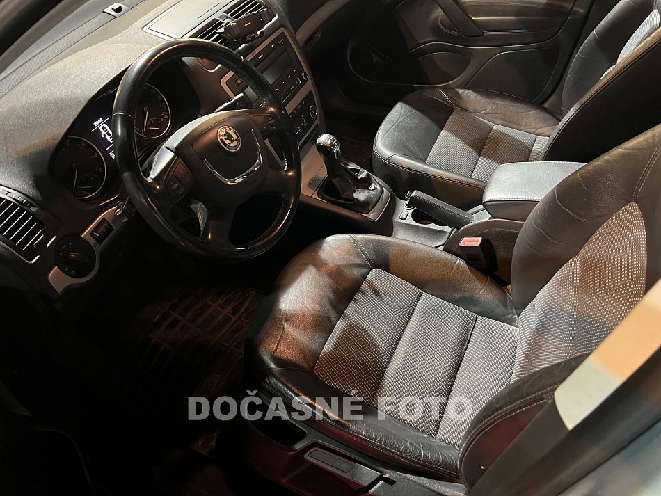 Škoda Octavia II 1.8 TSi Elegance