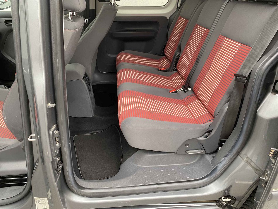 Volkswagen Caddy 2.0TDi Roncalli
