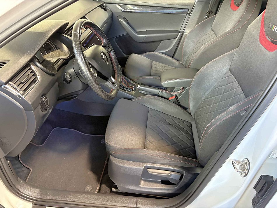 Škoda Octavia III 2.0 TDI RS