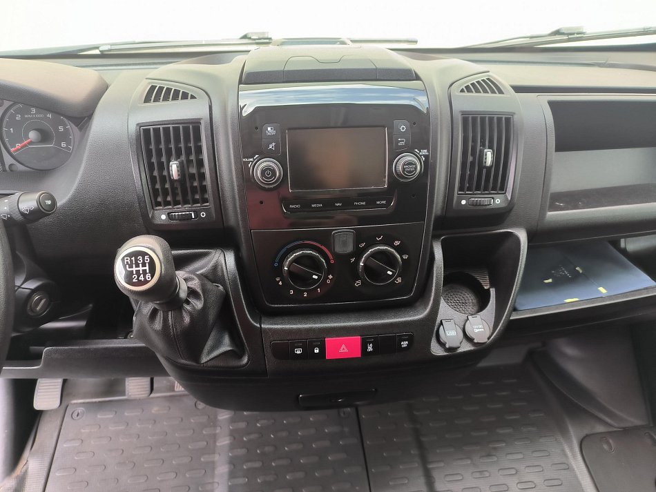 Peugeot Boxer 2.2HDi  L4H2