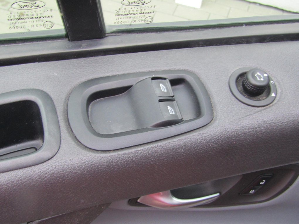 Ford Transit Custom 2.0TDCi Trend L2 6míst