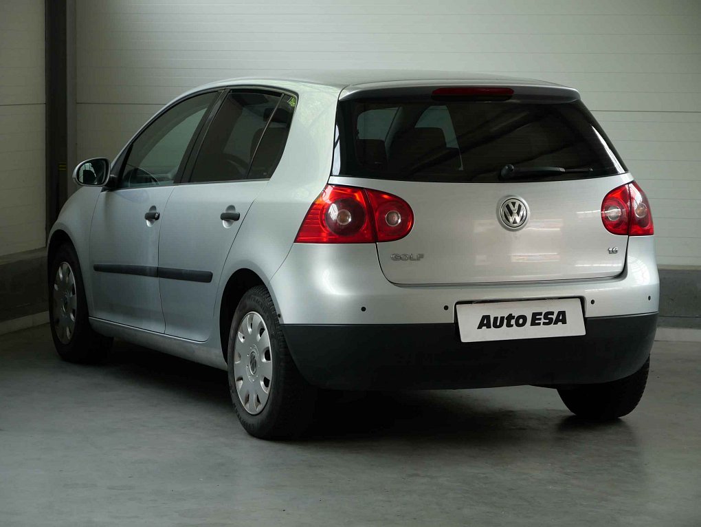 Volkswagen Golf 1.6 16V 