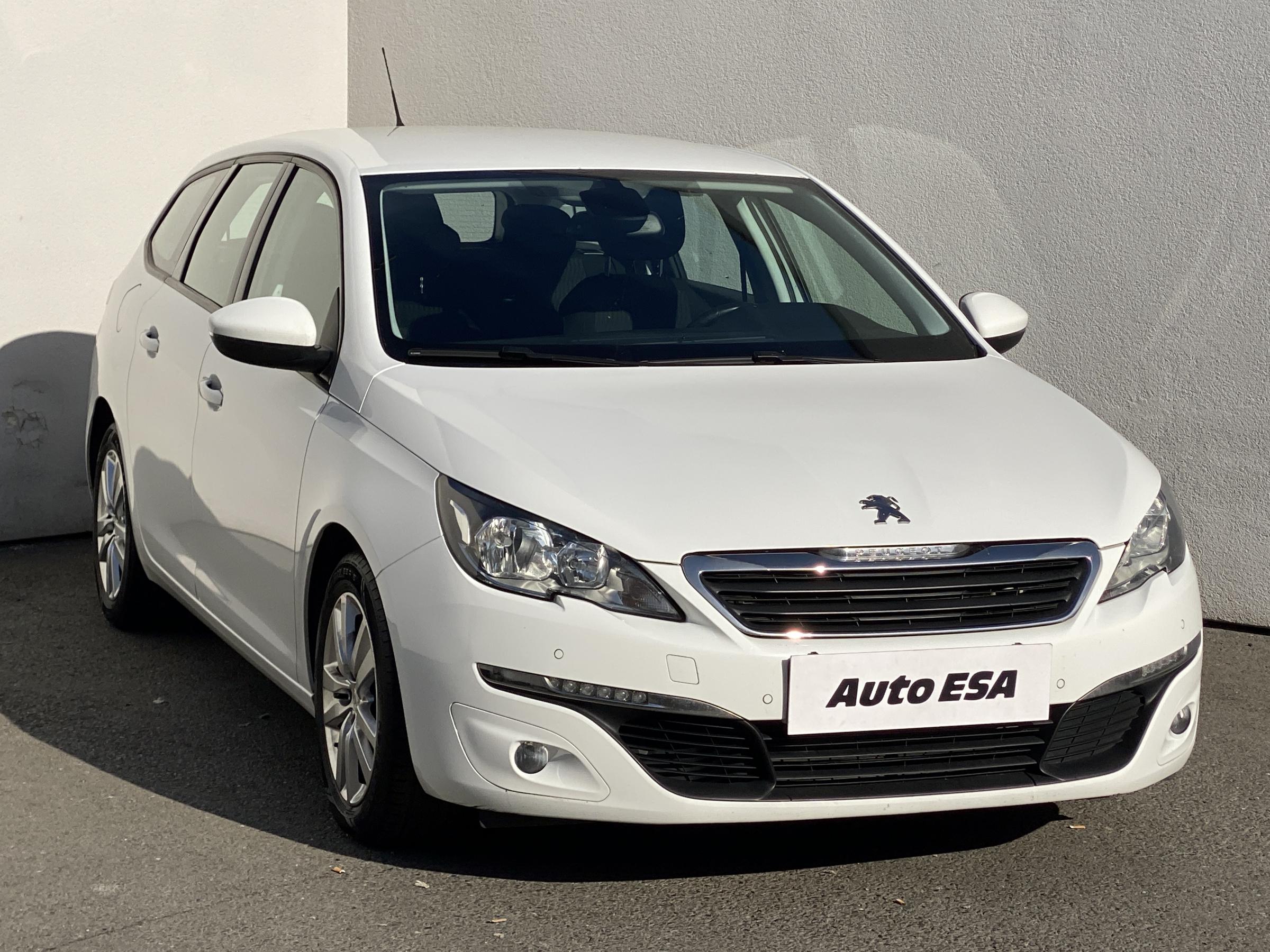 Peugeot 308, 2015 - pohled č. 1