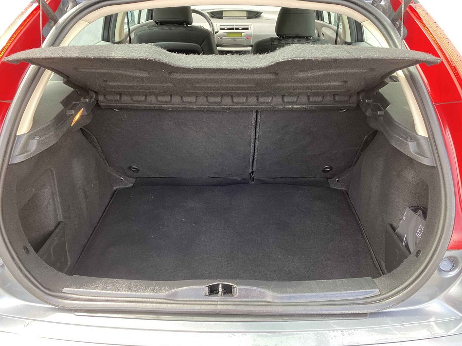 Citroën C4 1.6 VTi 