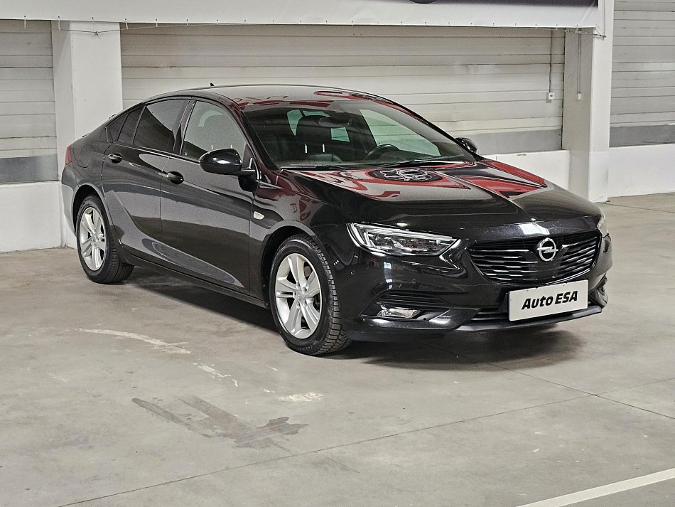 Opel Insignia 2.0CDTi Dynamic 4X4