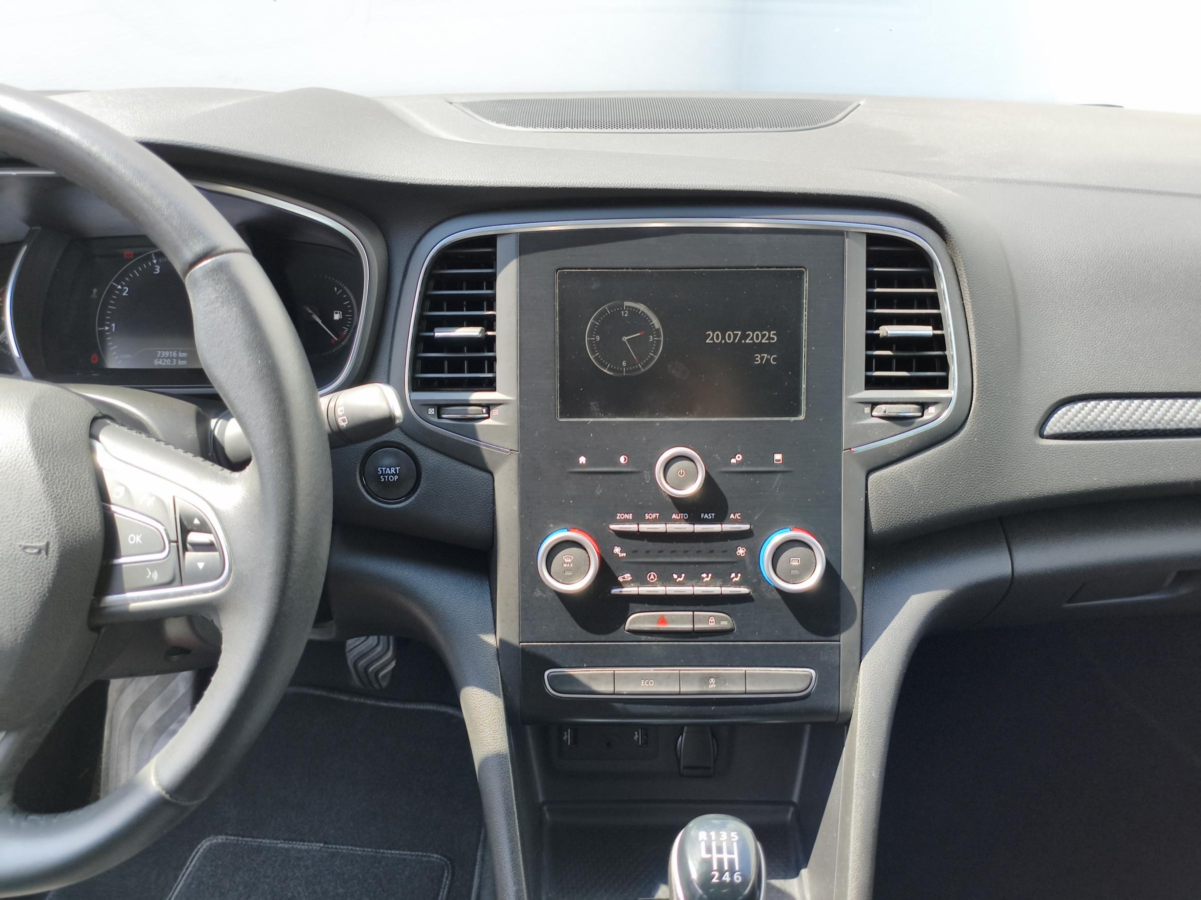 Renault Mégane, 2018 - pohled č. 11