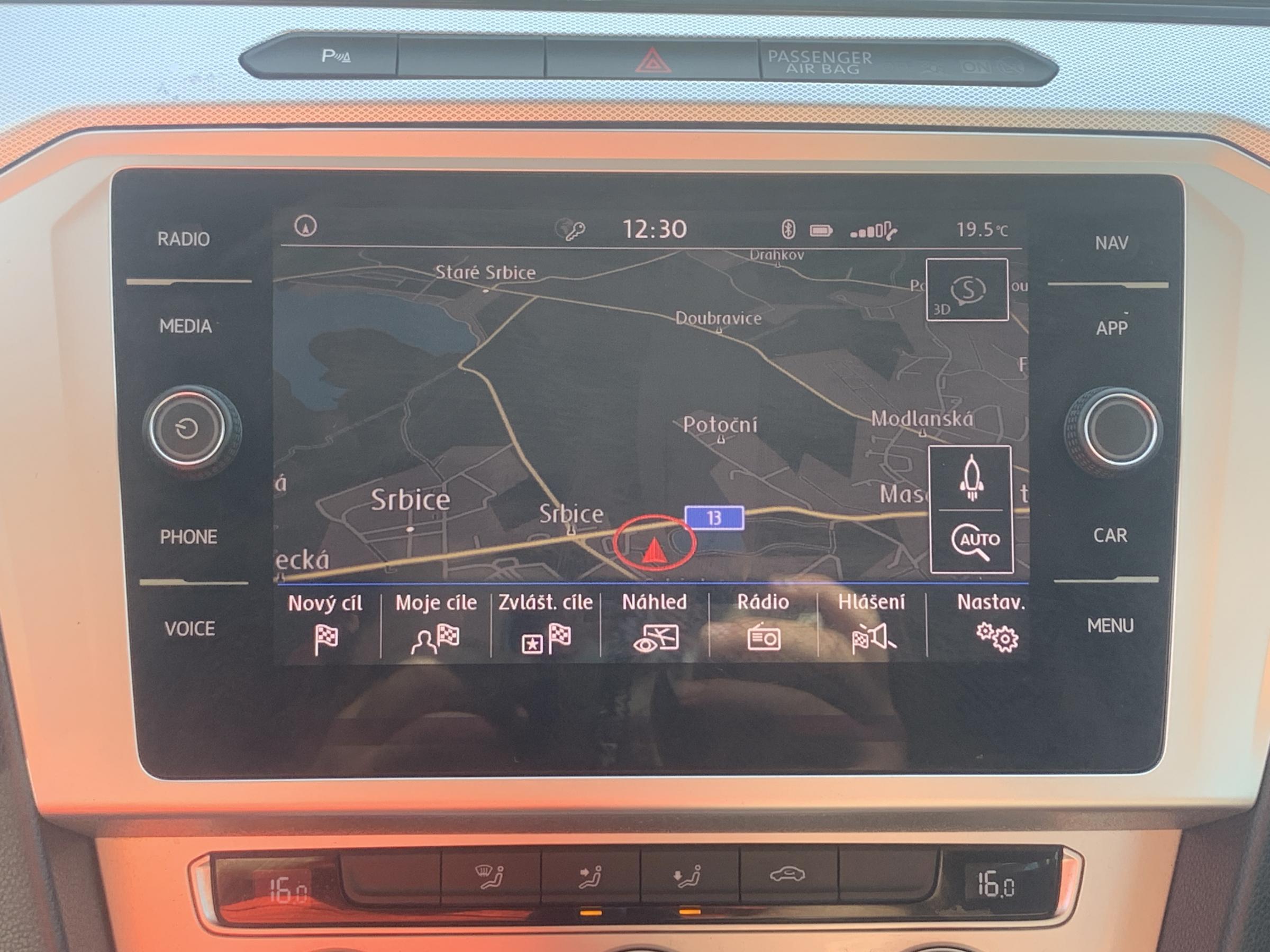 Volkswagen Passat, 2018 - pohled č. 16