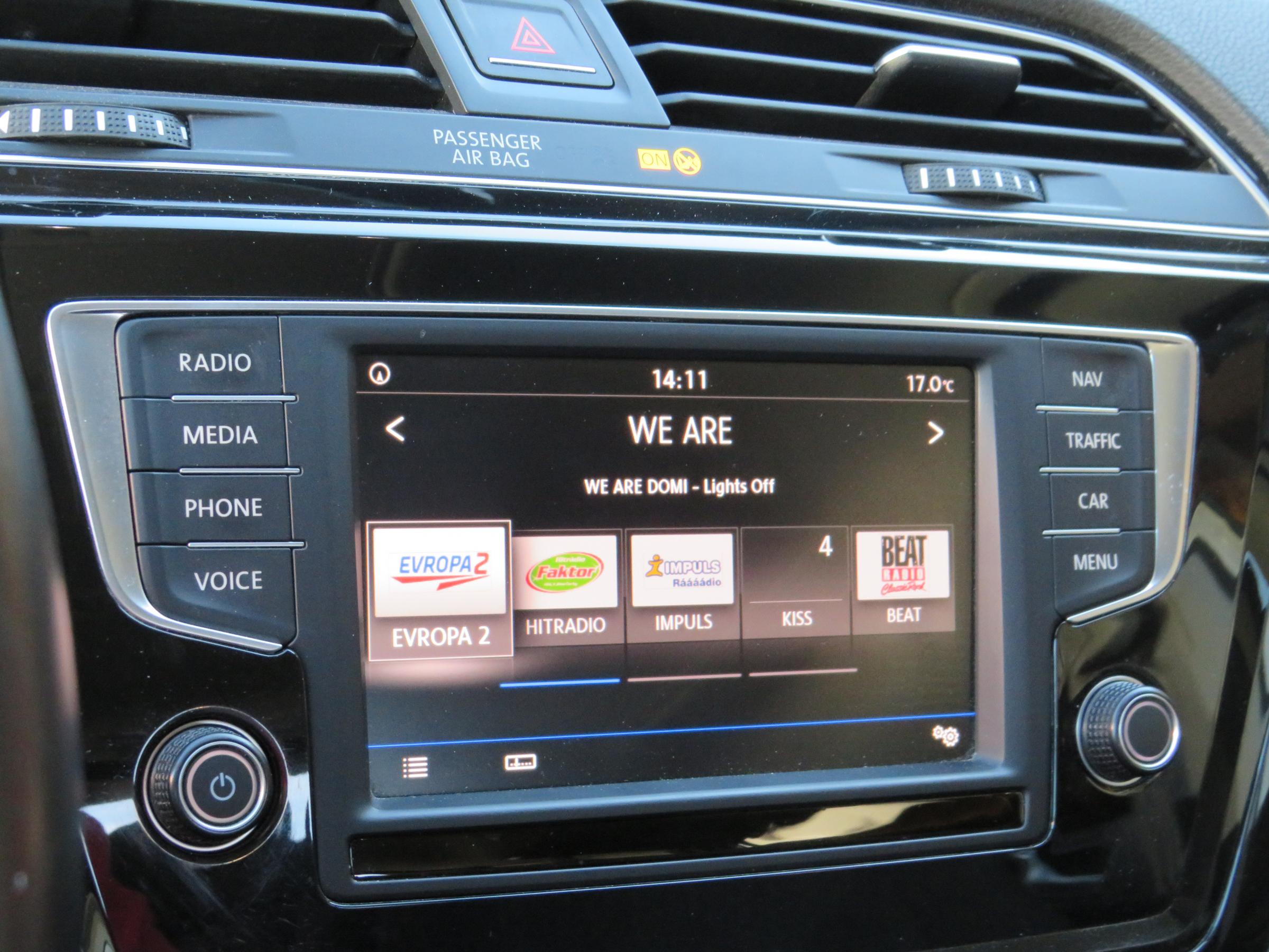 Volkswagen Touran, 2016 - pohled č. 17