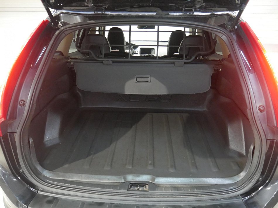 Volvo XC60 2.4 D5  4x4