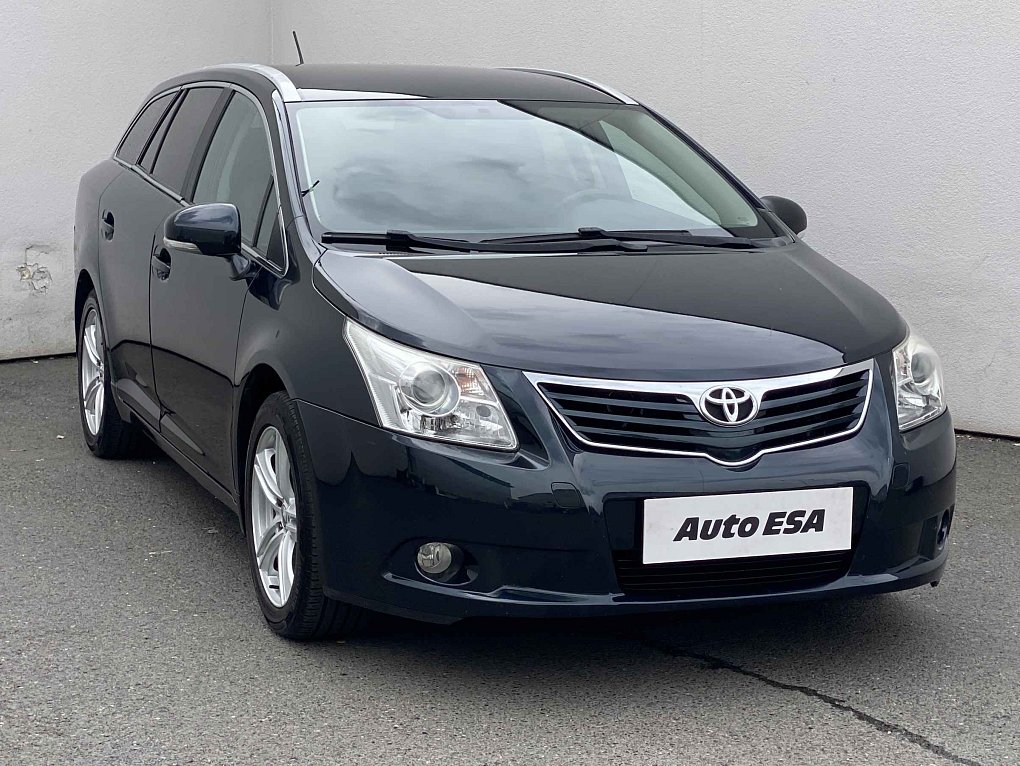 Toyota Avensis 1.8i 