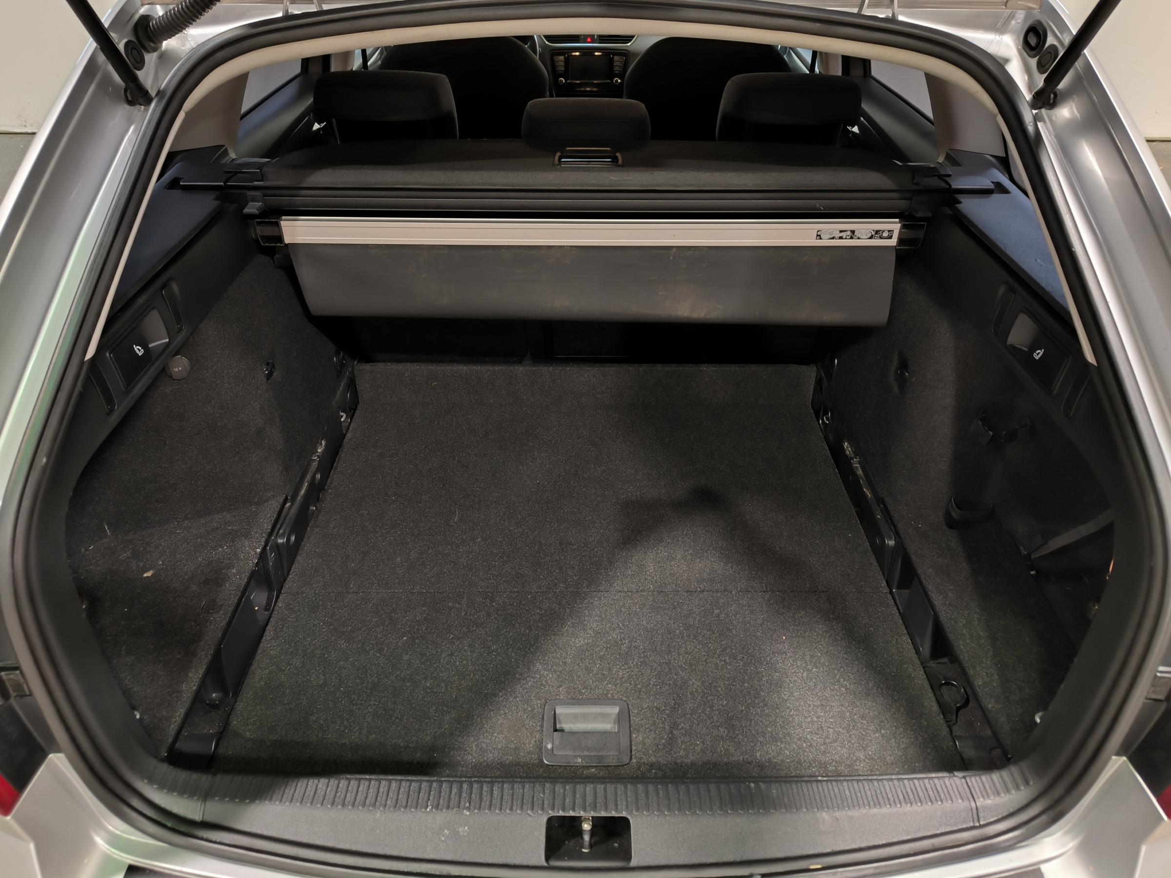 Škoda Octavia III, 2016 - pohled č. 7