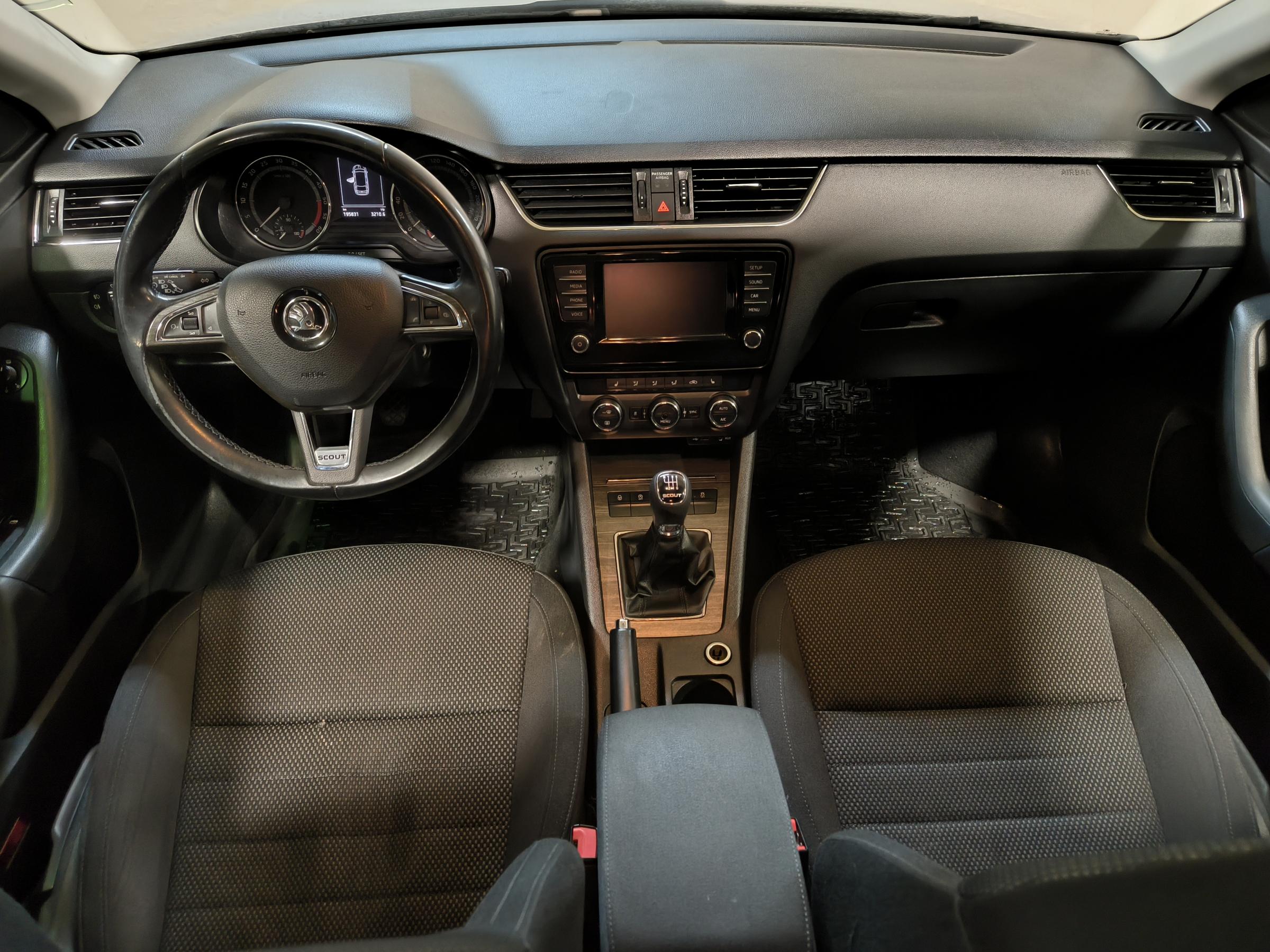 Škoda Octavia III, 2016 - pohled č. 8