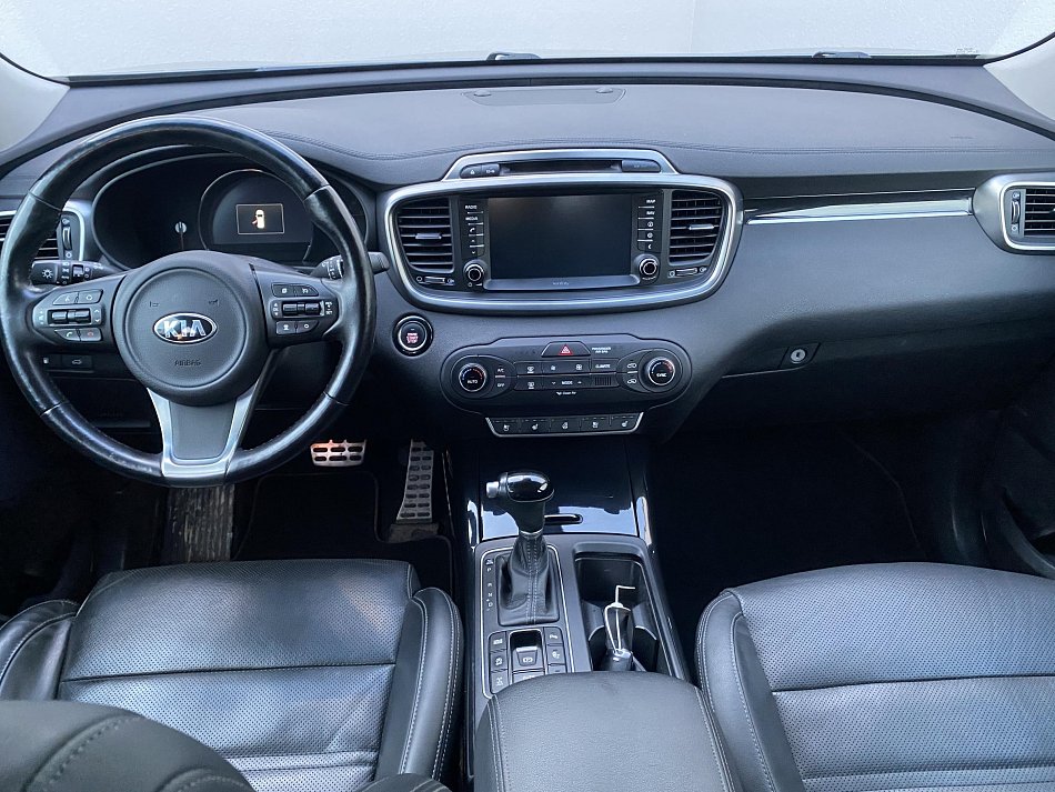 Kia Sorento 2.2 CRDi Platinum 4WD