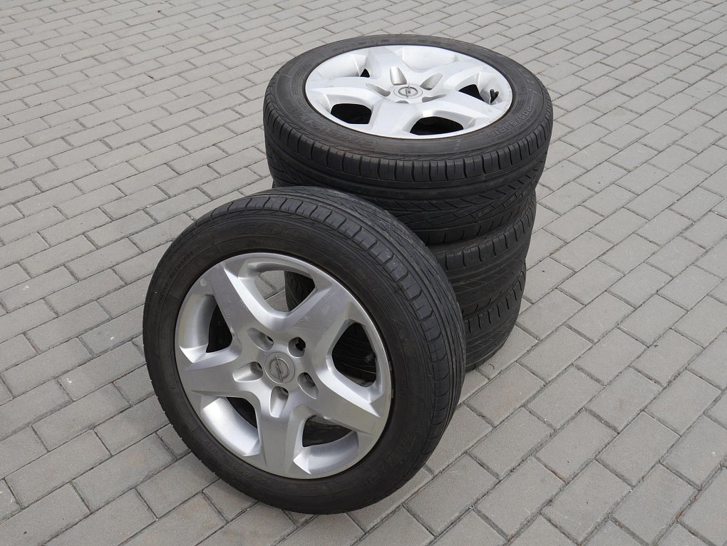 Opel Astra 1.7 CDTi 