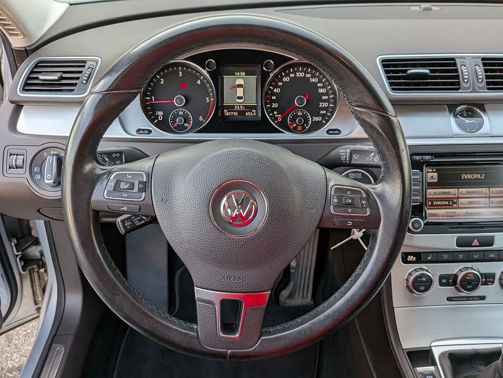 Volkswagen Passat 2.0TDi 