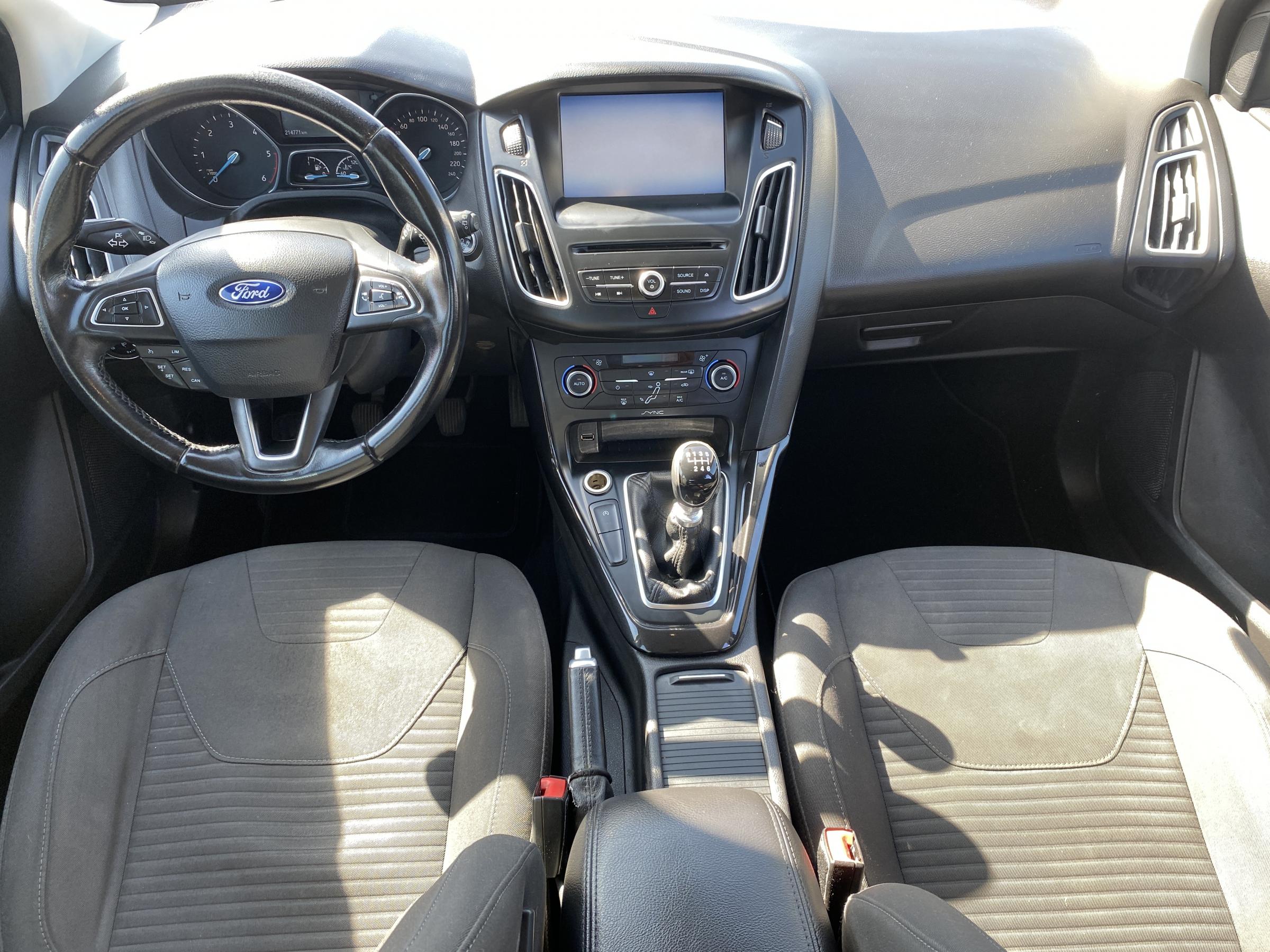 Ford Focus, 2015 - pohled č. 8