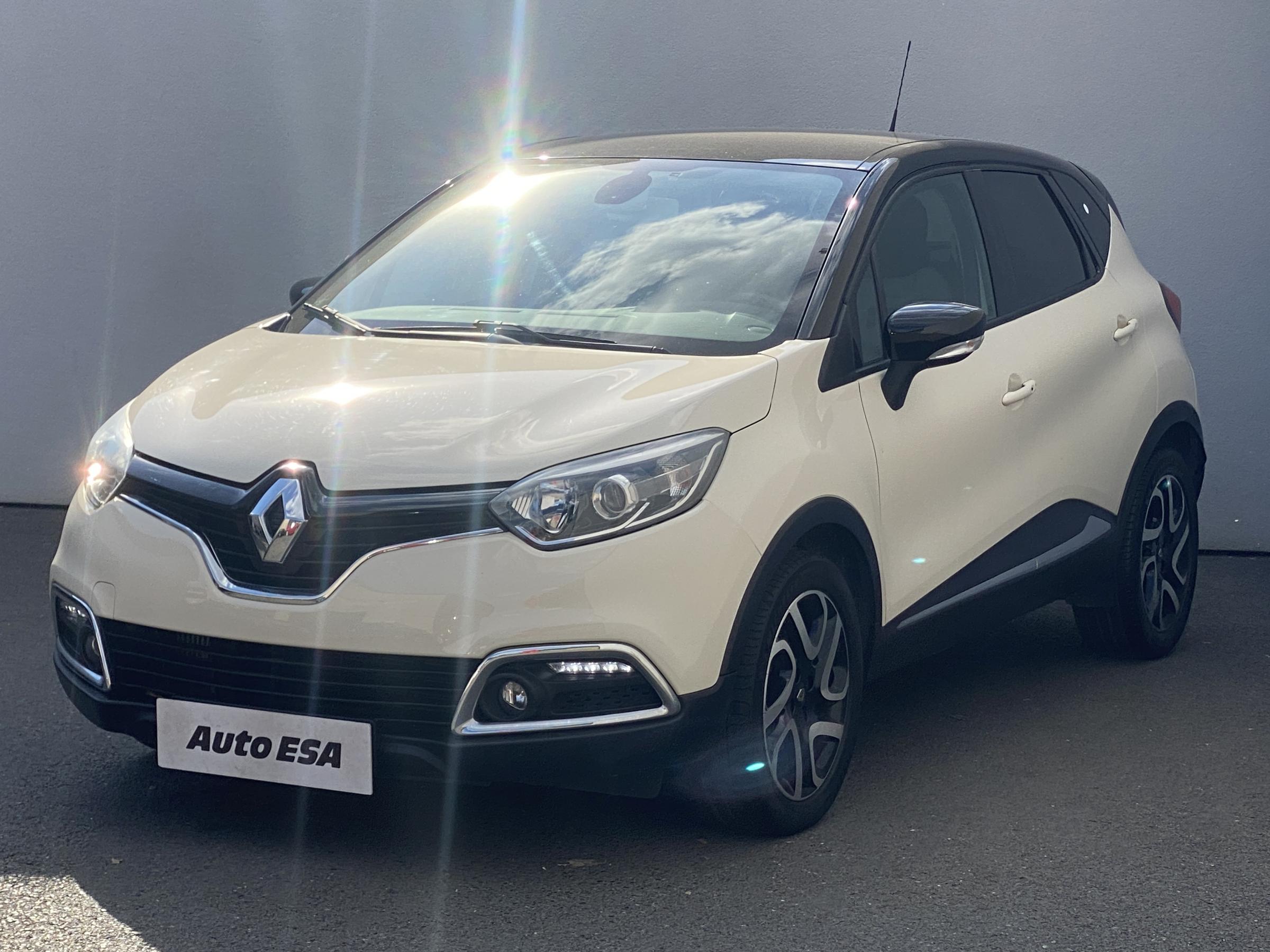 Renault Captur, 2014 - pohled č. 3
