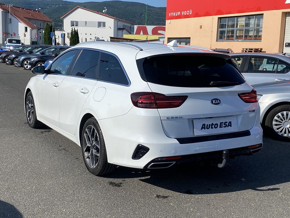 Kia Ceed 1.6 CRDi 