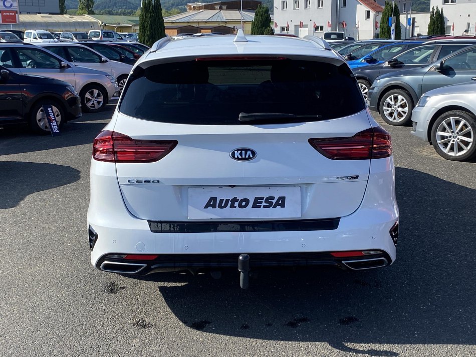 Kia Ceed 1.6 CRDi 