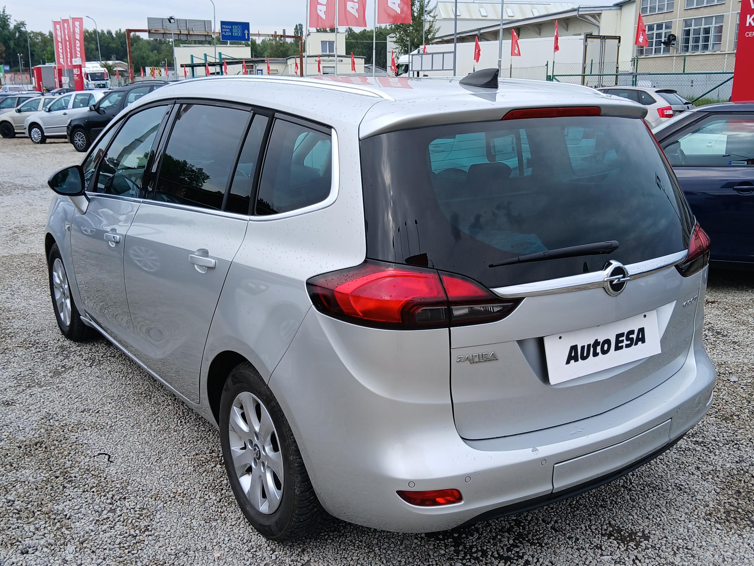 Opel Zafira, 2016 - pohled č. 6