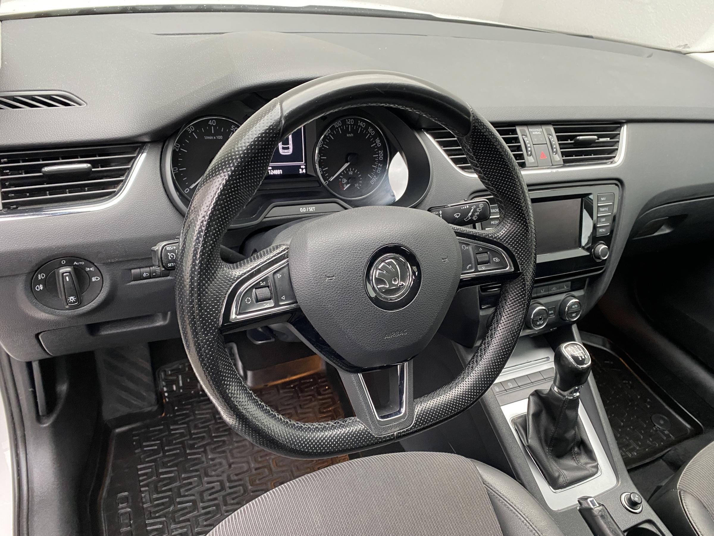 Škoda Octavia III, 2014 - pohled č. 12