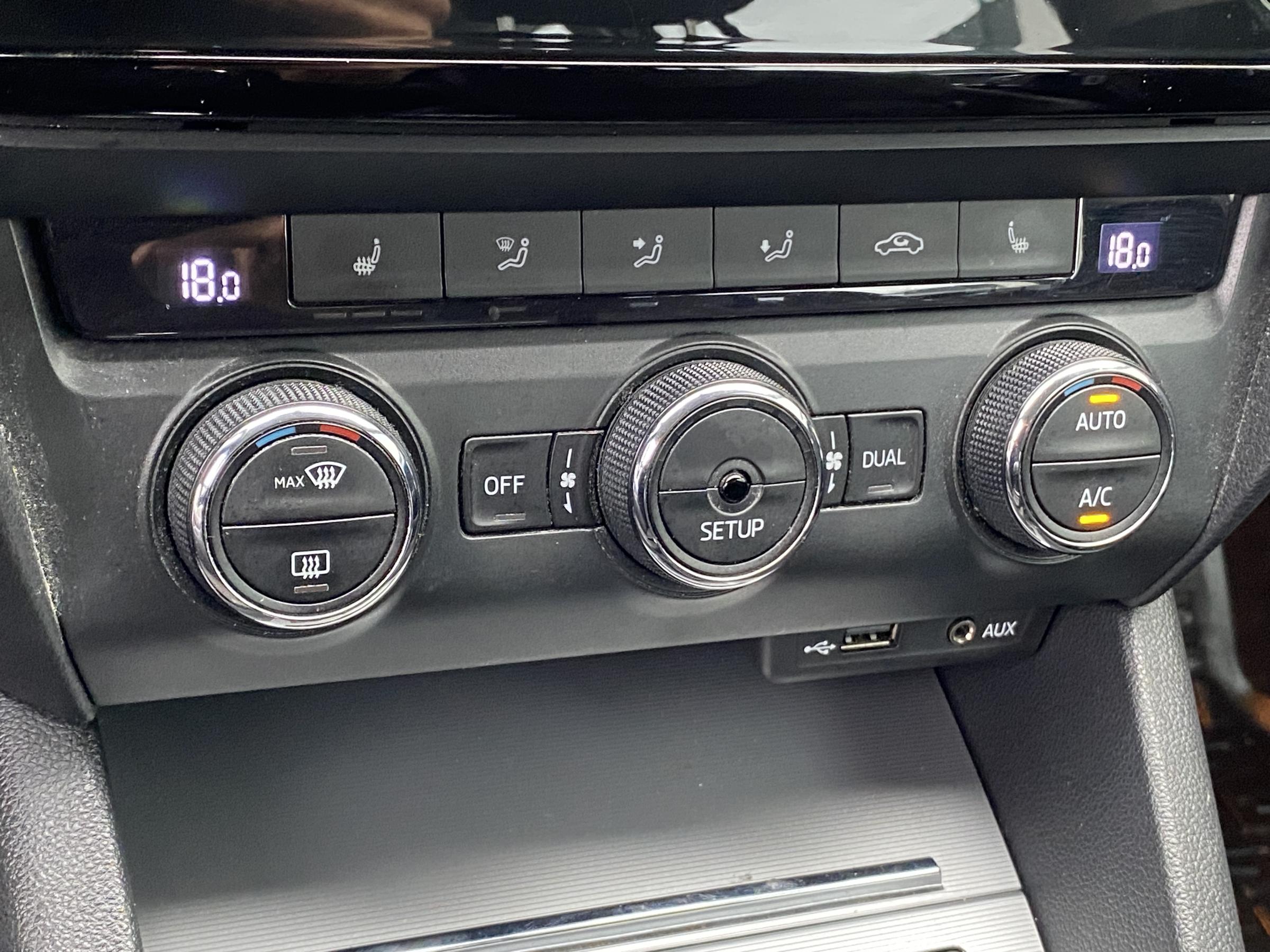 Škoda Octavia III, 2014 - pohled č. 14