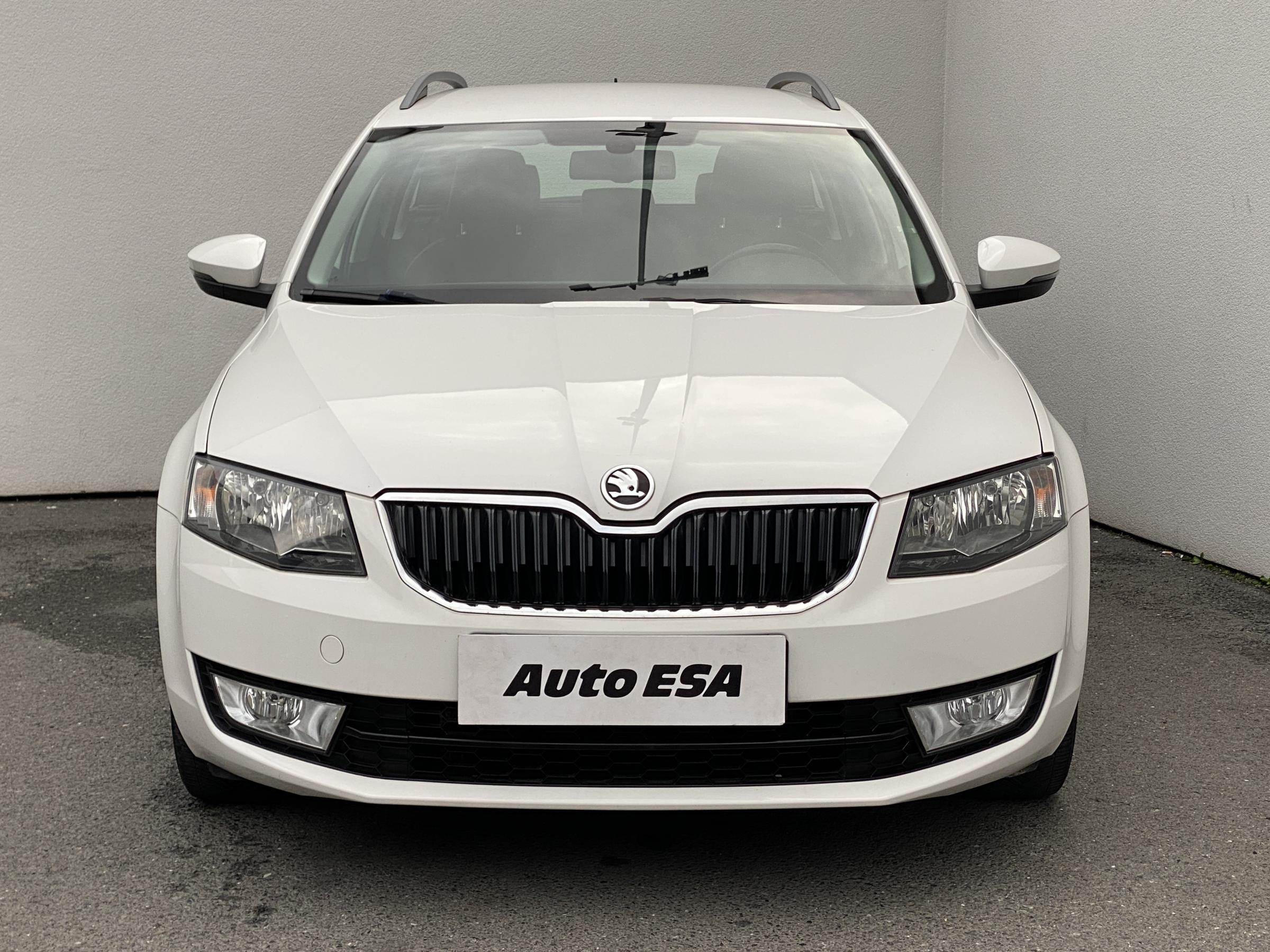 Škoda Octavia III, 2014 - pohled č. 2