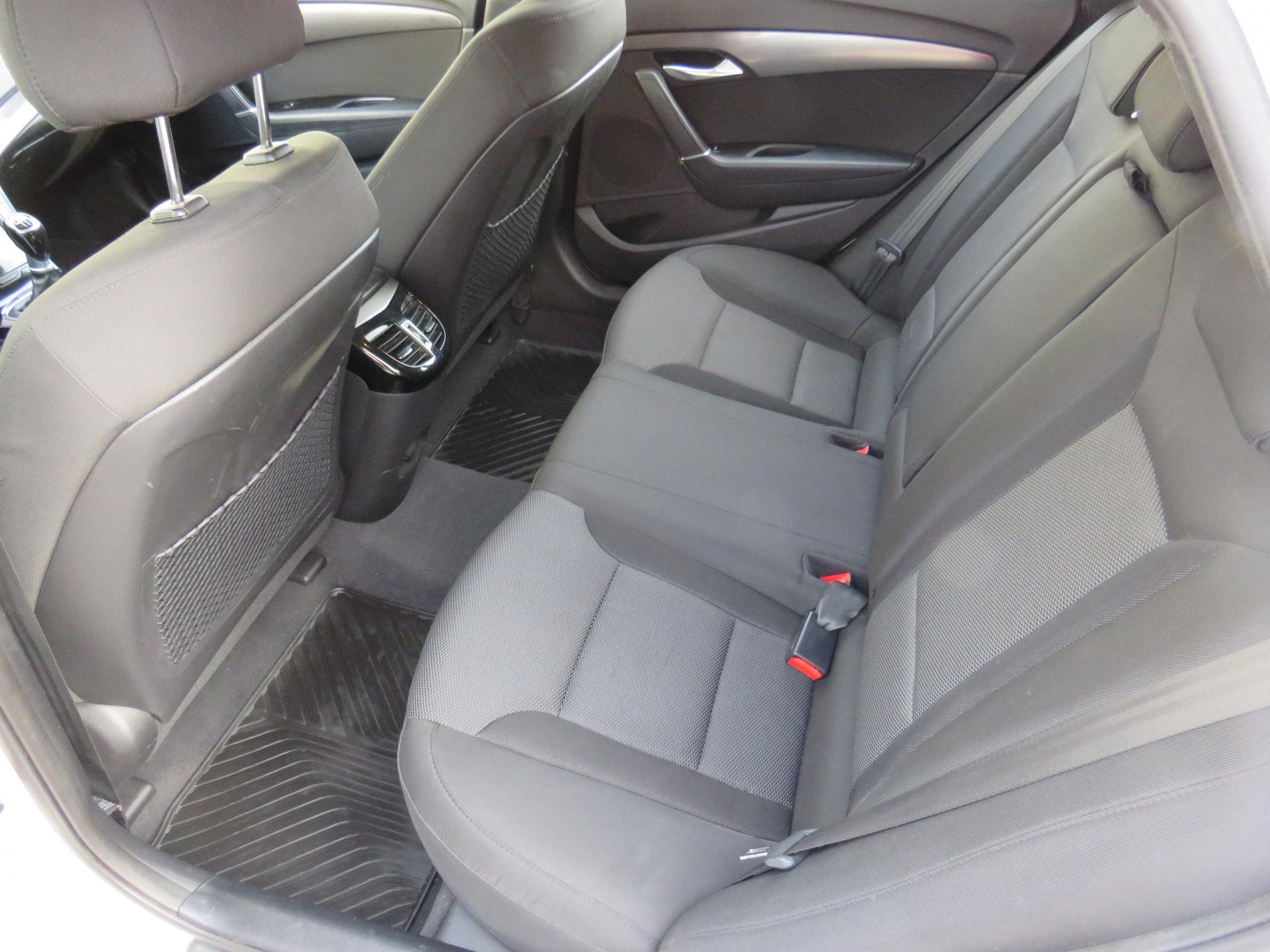 Hyundai i40, 2014 - pohled č. 10