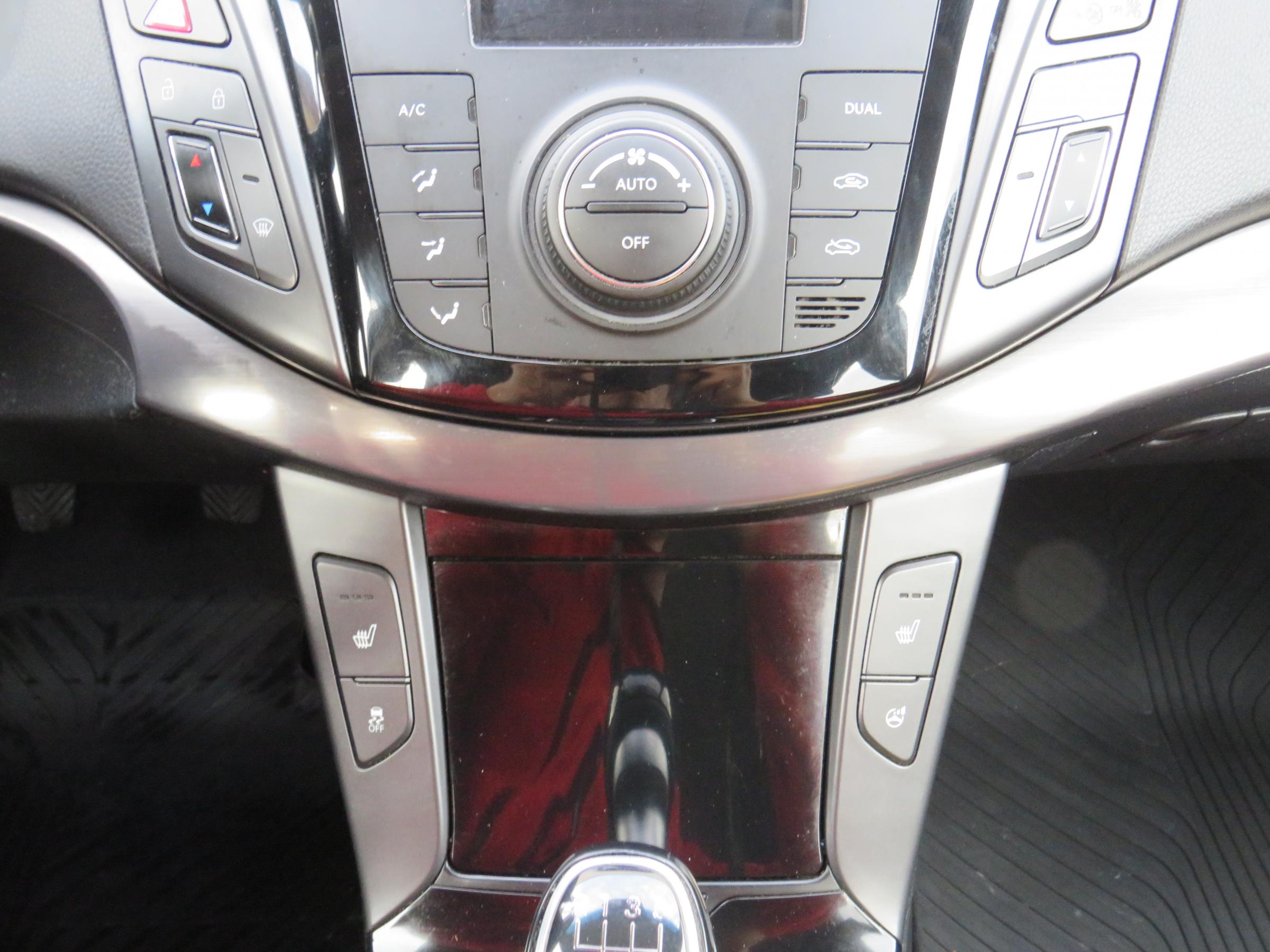 Hyundai i40, 2014 - pohled č. 14