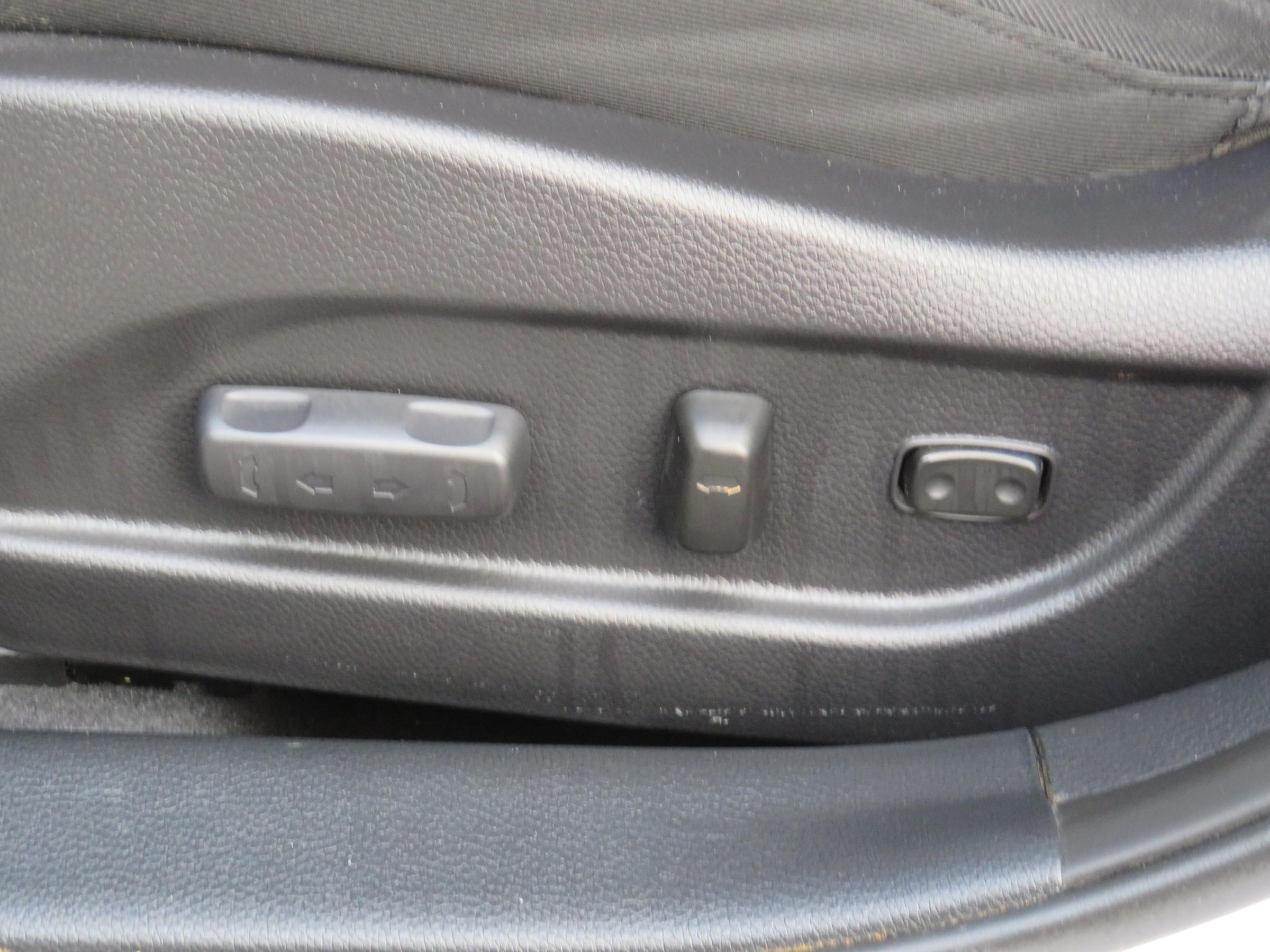 Hyundai i40, 2014 - pohled č. 17