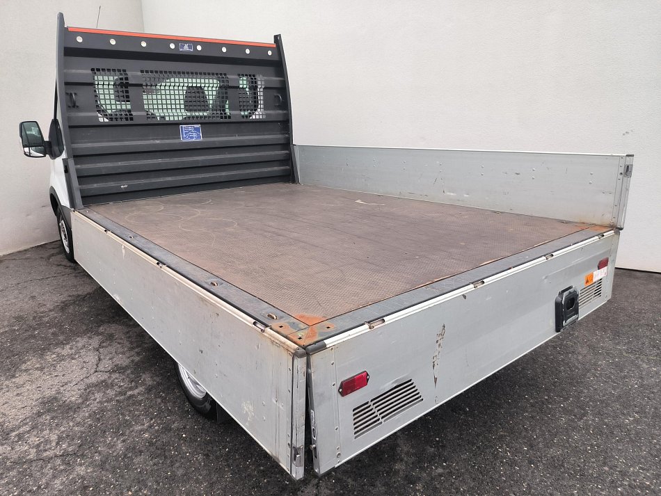 Ford Transit 2.2TDCi  VALNÍK