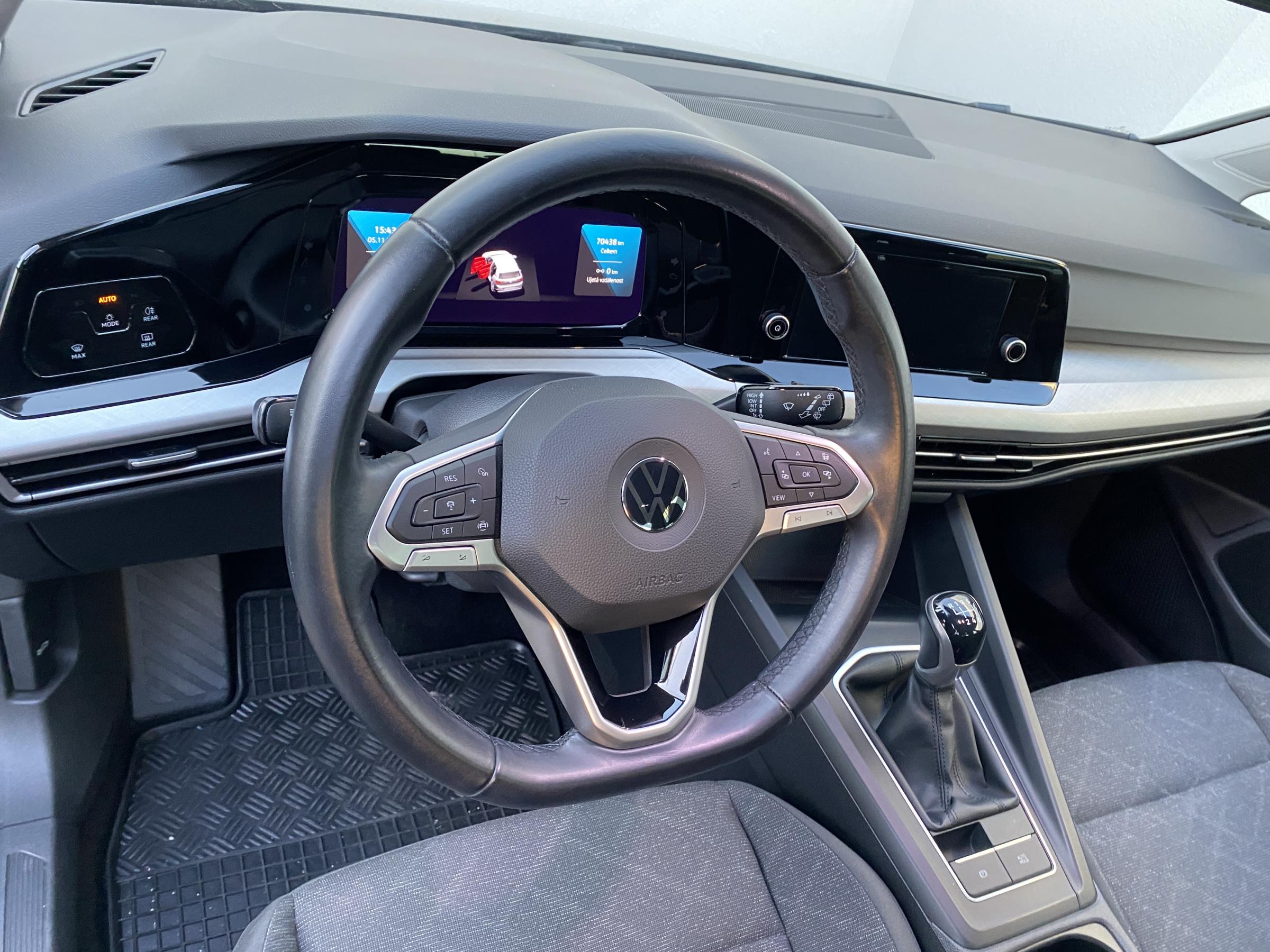 Volkswagen Golf, 2021 - pohled č. 13