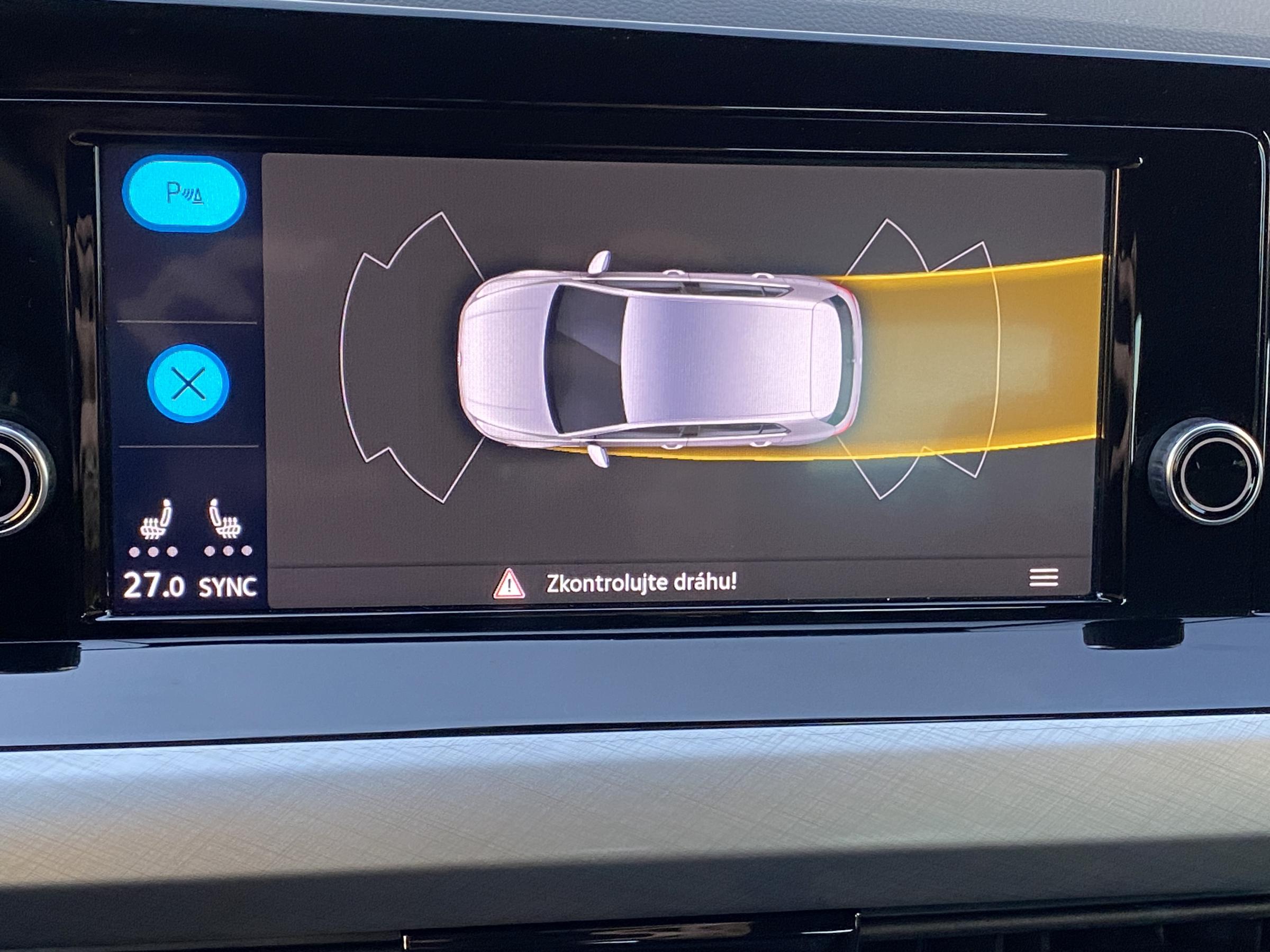 Volkswagen Golf, 2021 - pohled č. 21