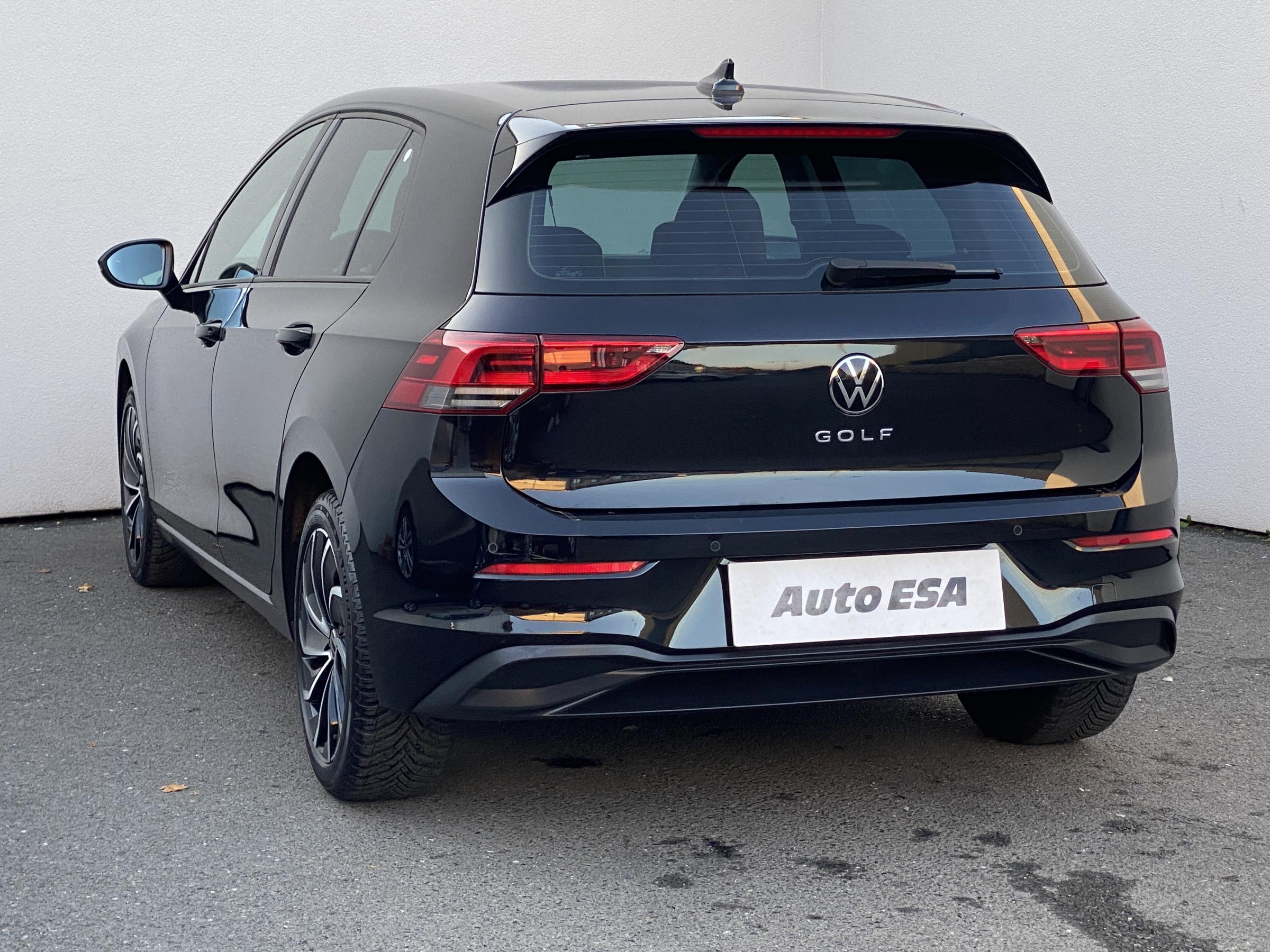 Volkswagen Golf, 2021 - pohled č. 6