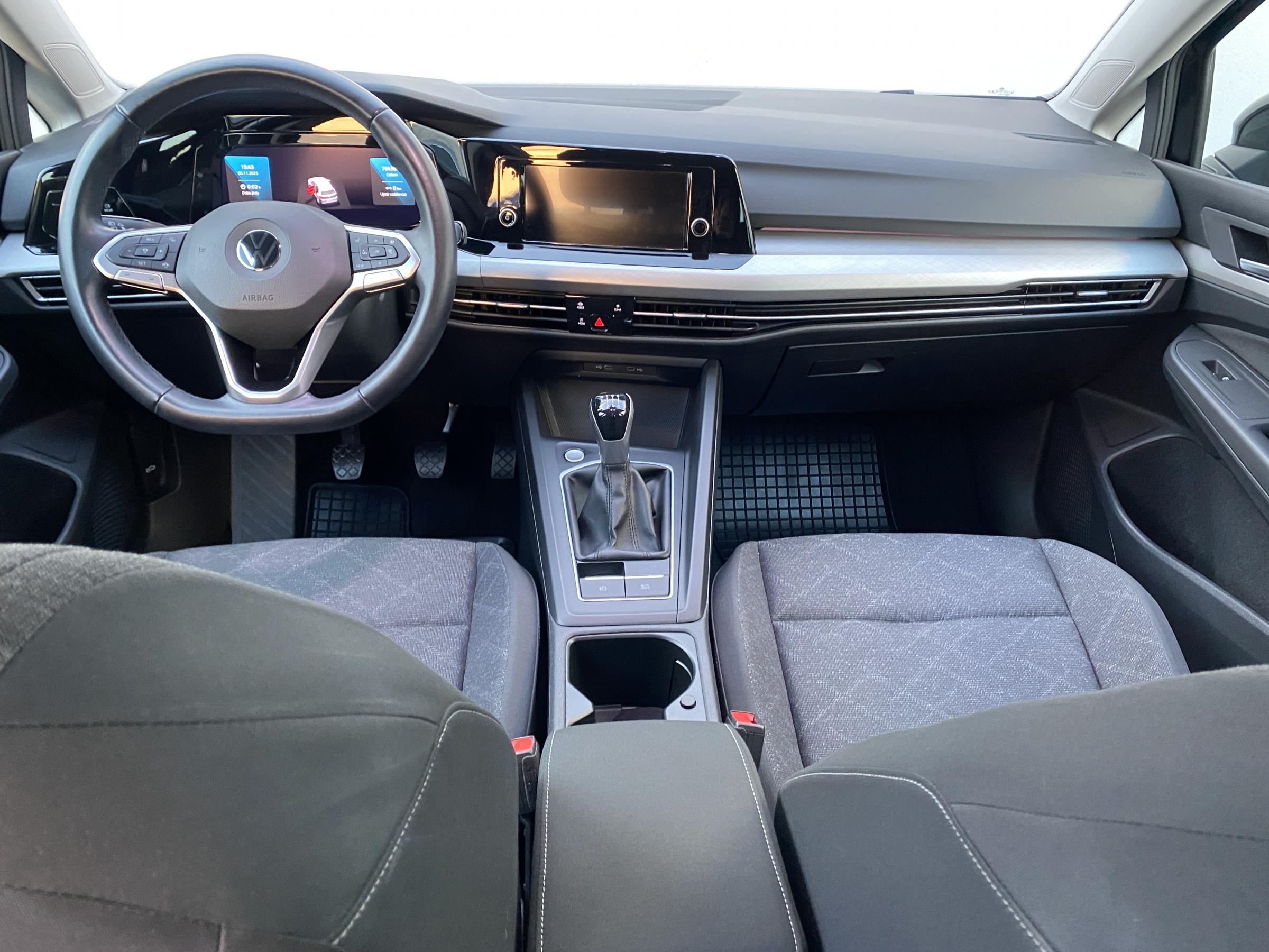 Volkswagen Golf, 2021 - pohled č. 8