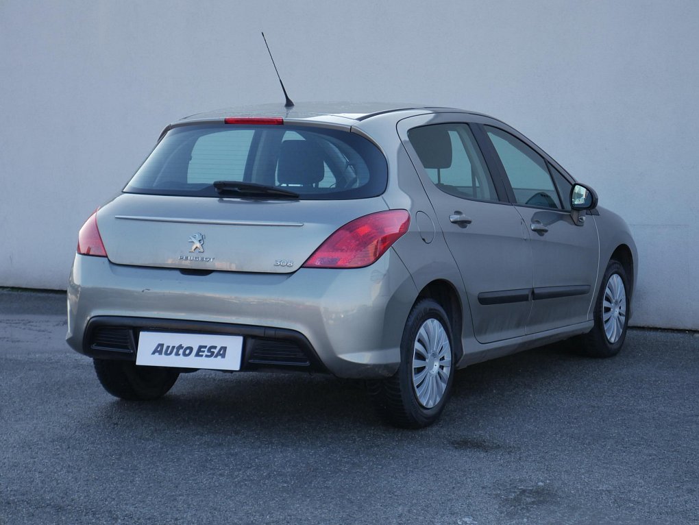 Peugeot 308 1.4i 