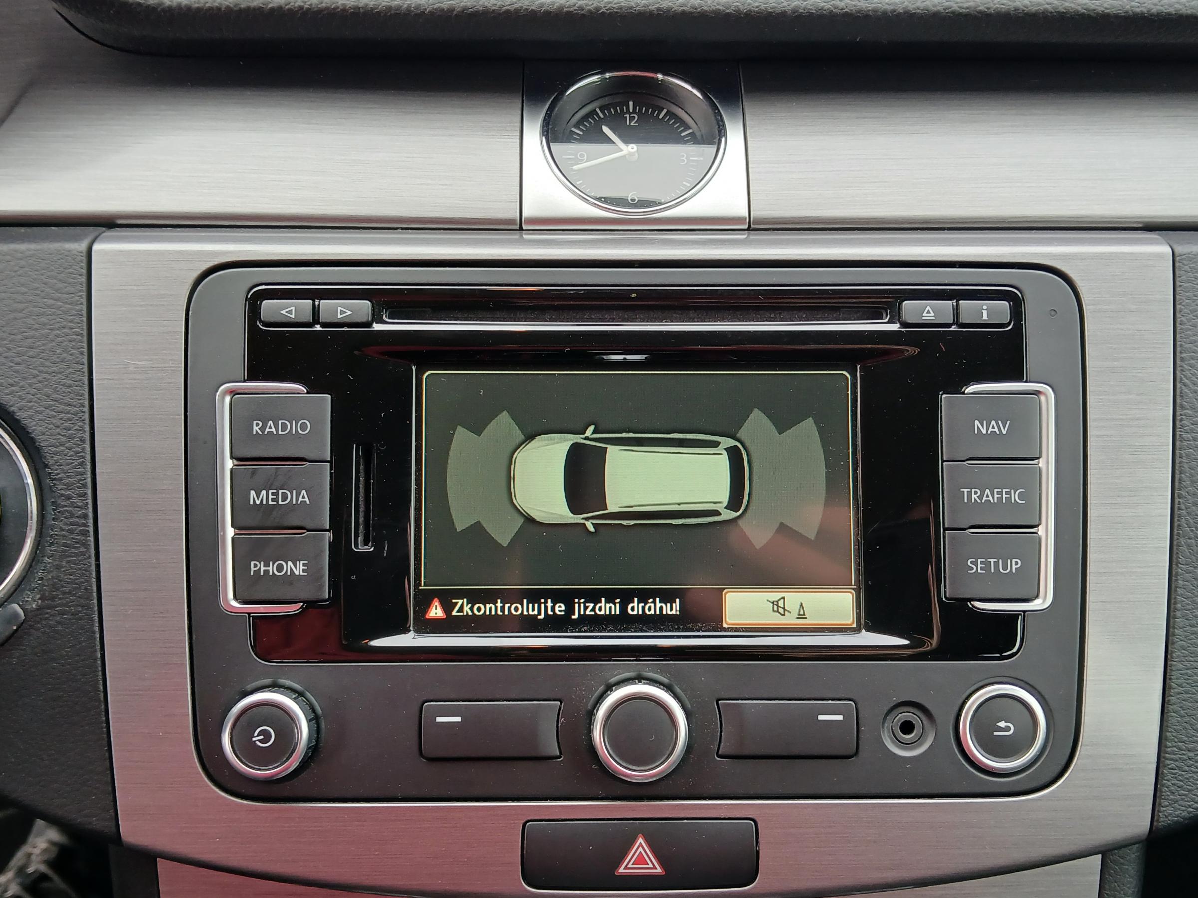 Volkswagen Passat, 2014 - pohled č. 16