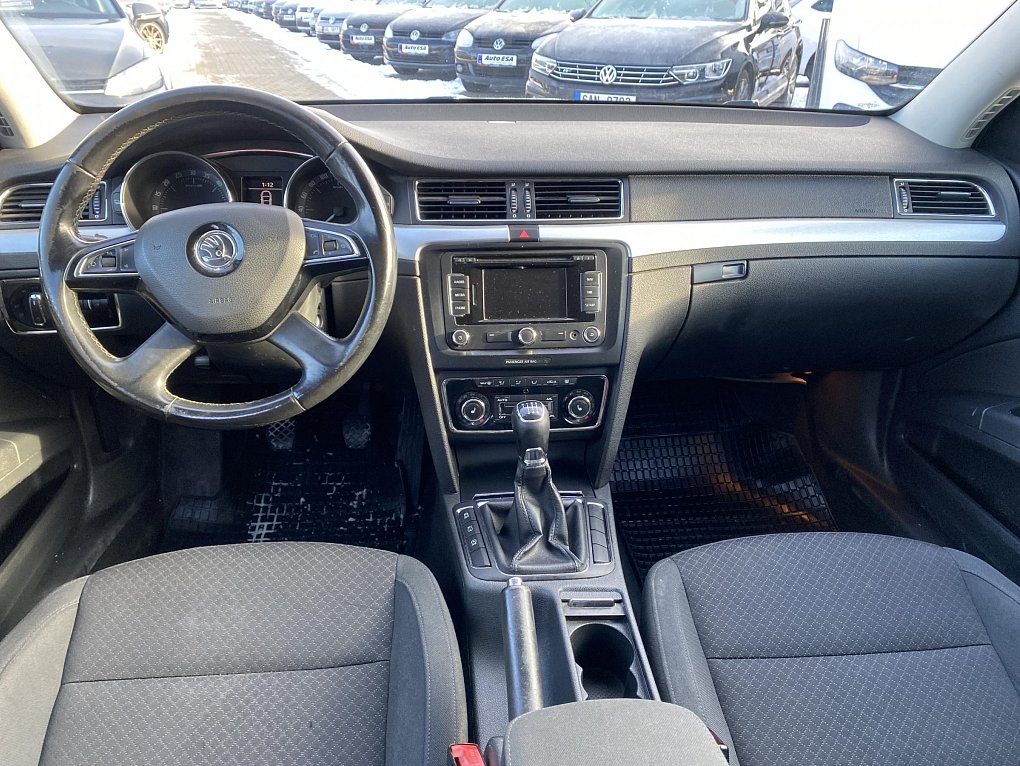 Škoda Superb II 2.0 TDi Ambiente