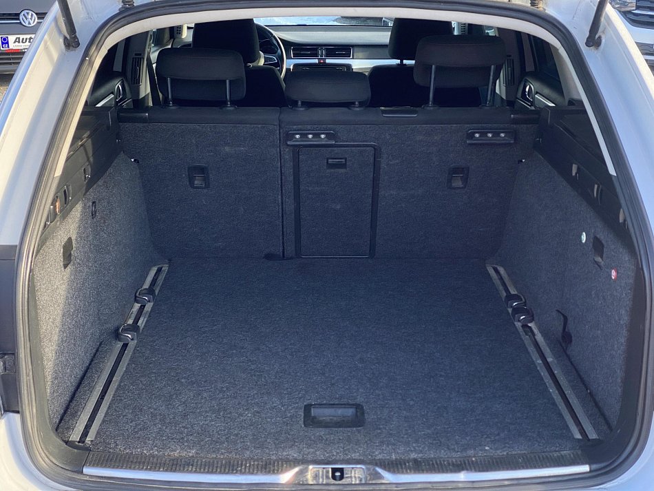 Škoda Superb II 2.0 TDi Ambiente