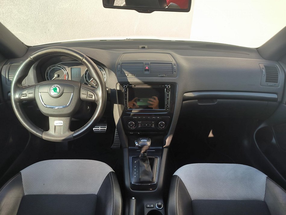 Škoda Octavia II 2.0 TSi RS