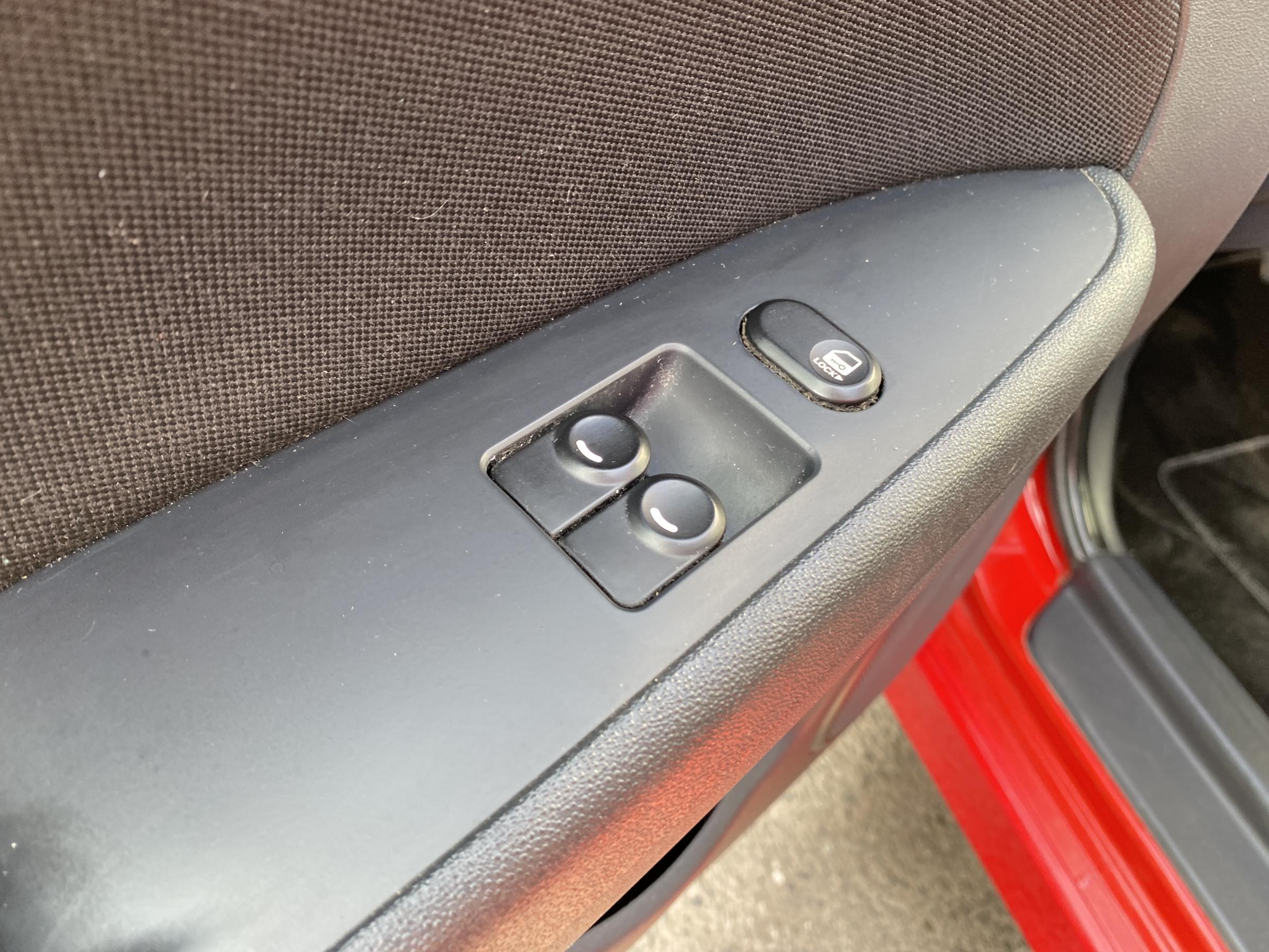 Hyundai i30, 2010 - pohled č. 13