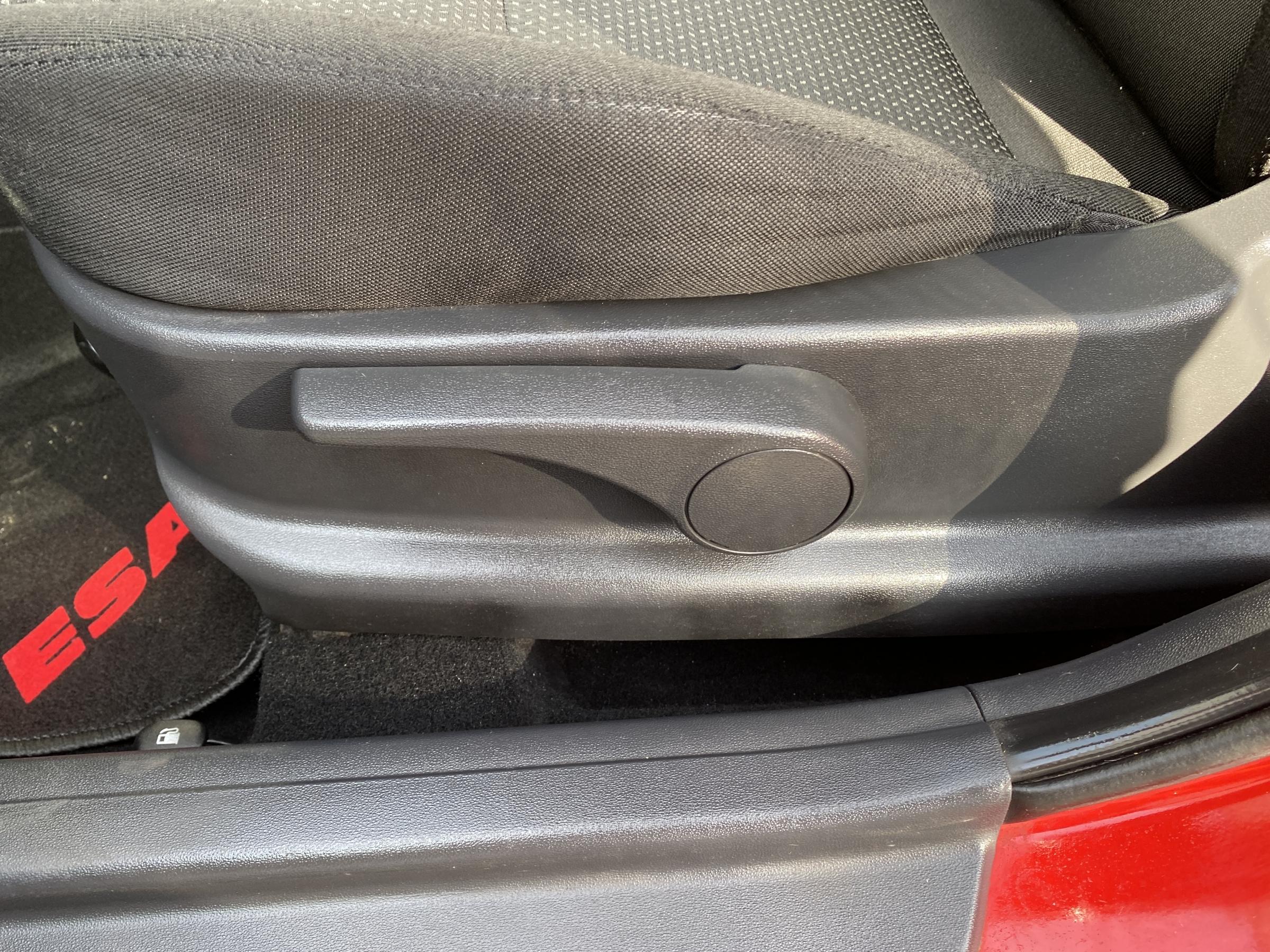 Hyundai i30, 2010 - pohled č. 14